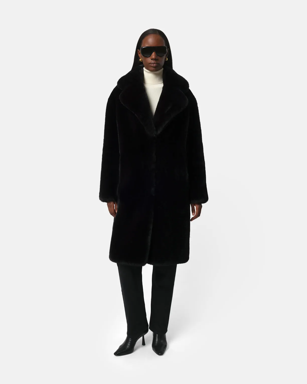 Steffi Coat Noir sold by Apparis