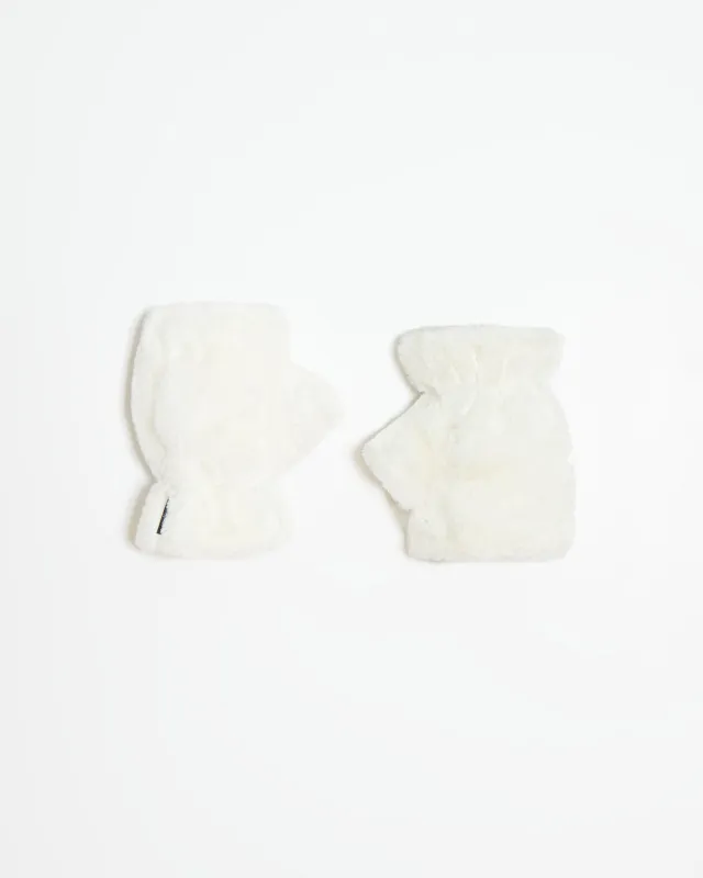 Ariel Ivory sold by Apparis