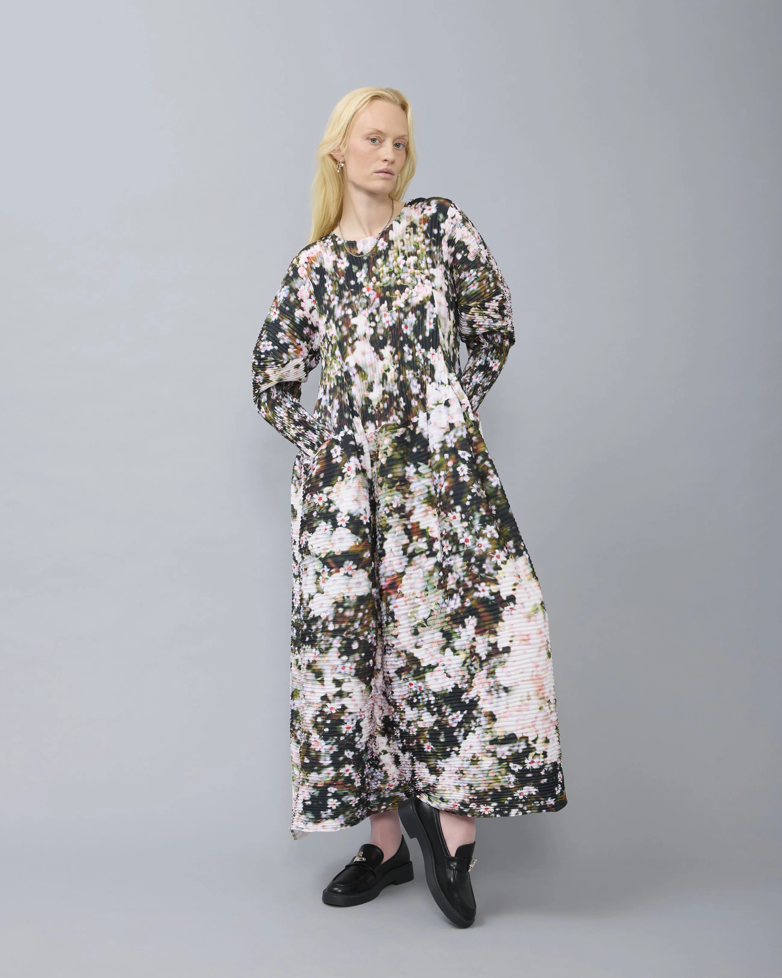 Phoebe Handpleated Dress in Holle sold by Julia Heuer product image thumbnail 4