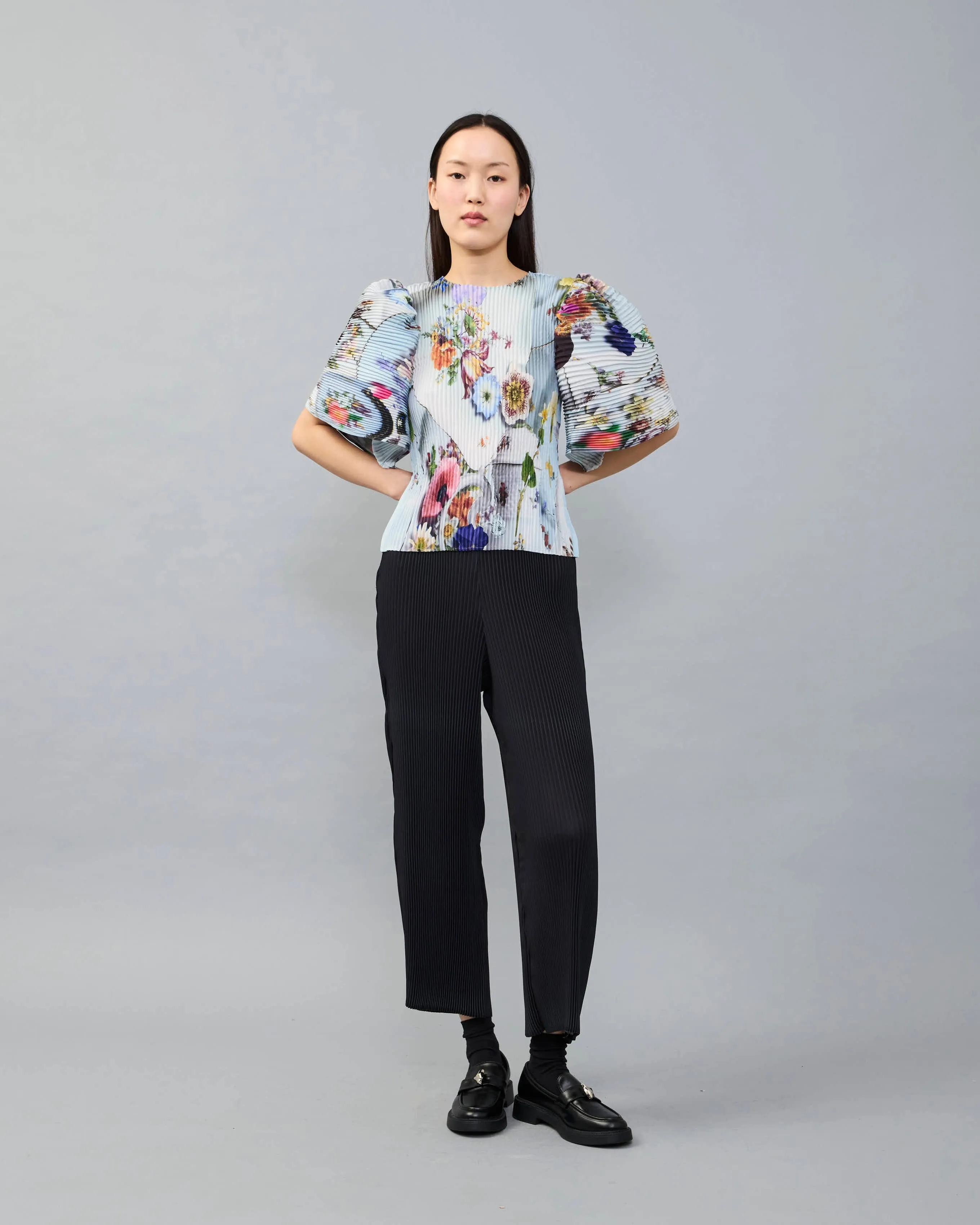 Karlotta Handpleated Top in Maria sold by Julia Heuer product image thumbnail 2