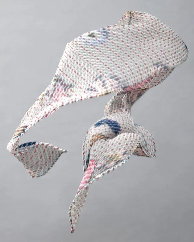 Wolfgang Pleated Scarf in Pagel made by Julia Heuer