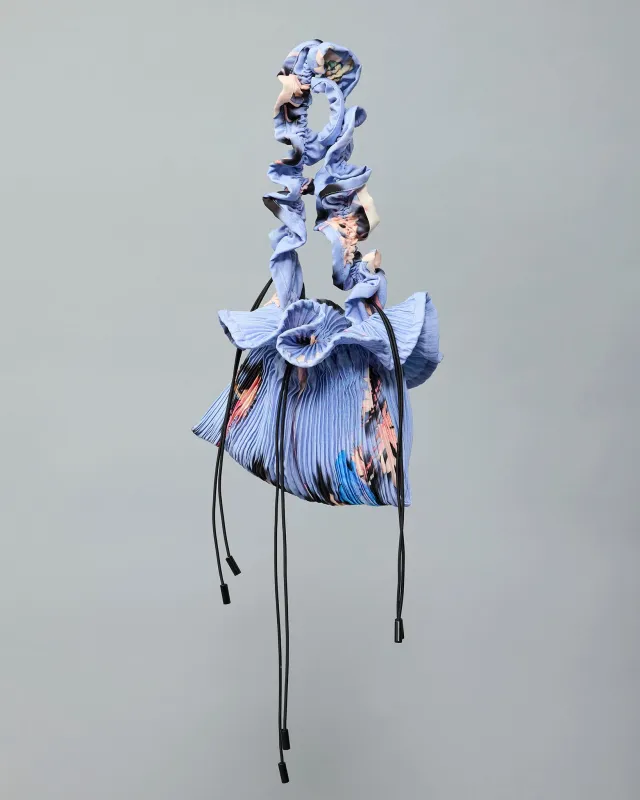 Wanda Handpleated Bag in Muriel made by Julia Heuer