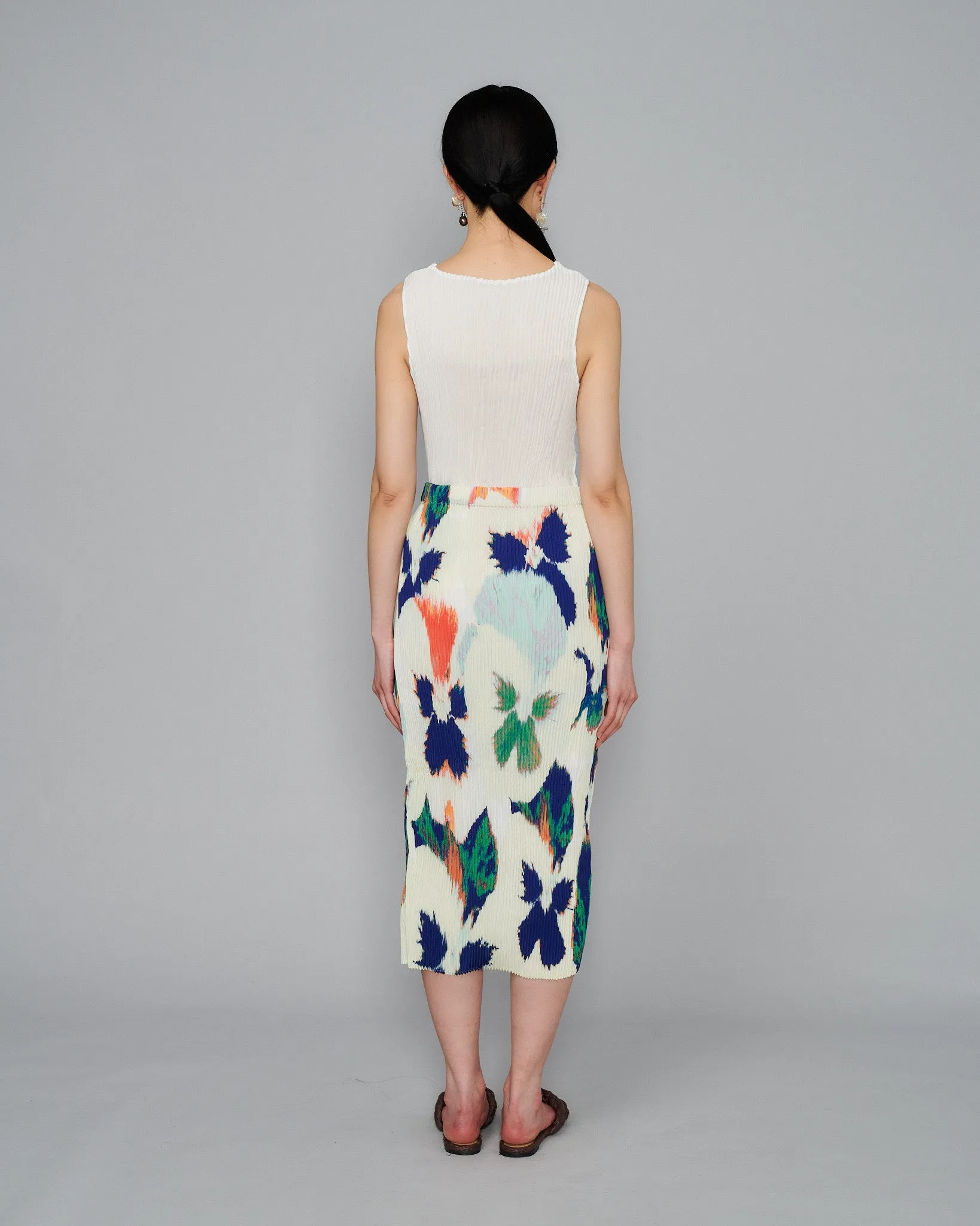 Ekke Skirt in Pansy White sold by Julia Heuer product image thumbnail 4
