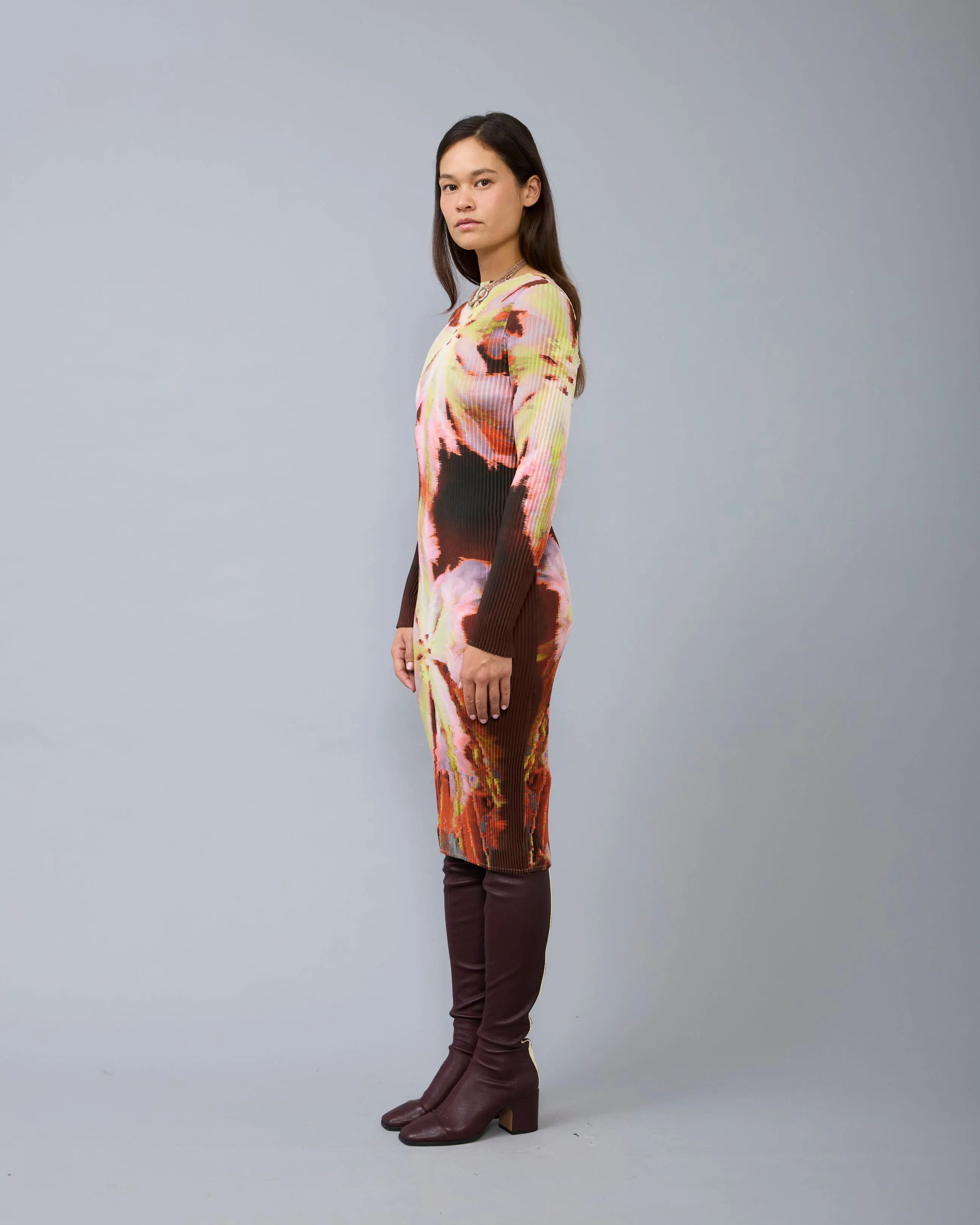 Lennard Dress in Dark Hilde sold by Julia Heuer product image thumbnail 4