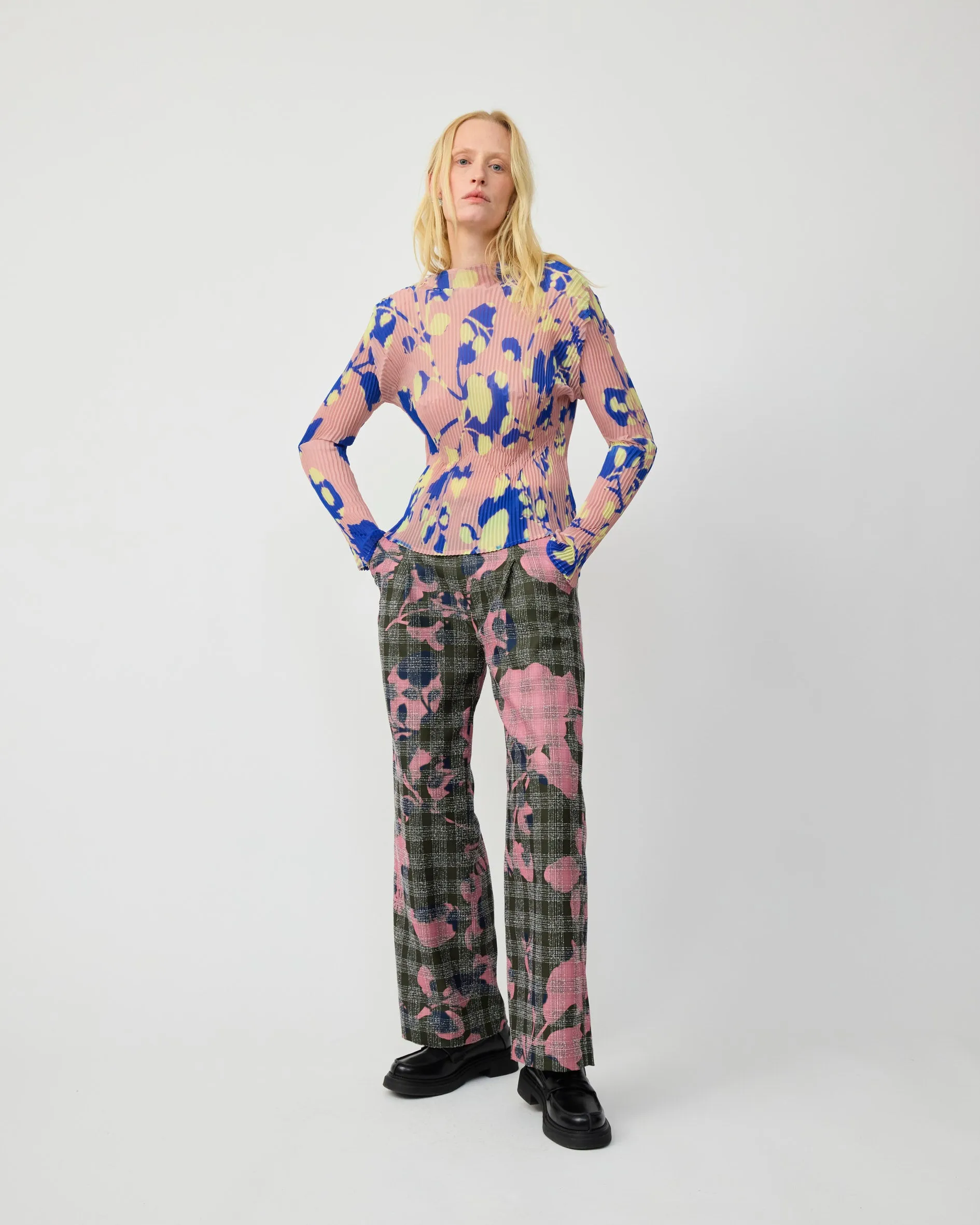 LEE PLEATED TOP IN BLUSH INGRID sold by Julia Heuer