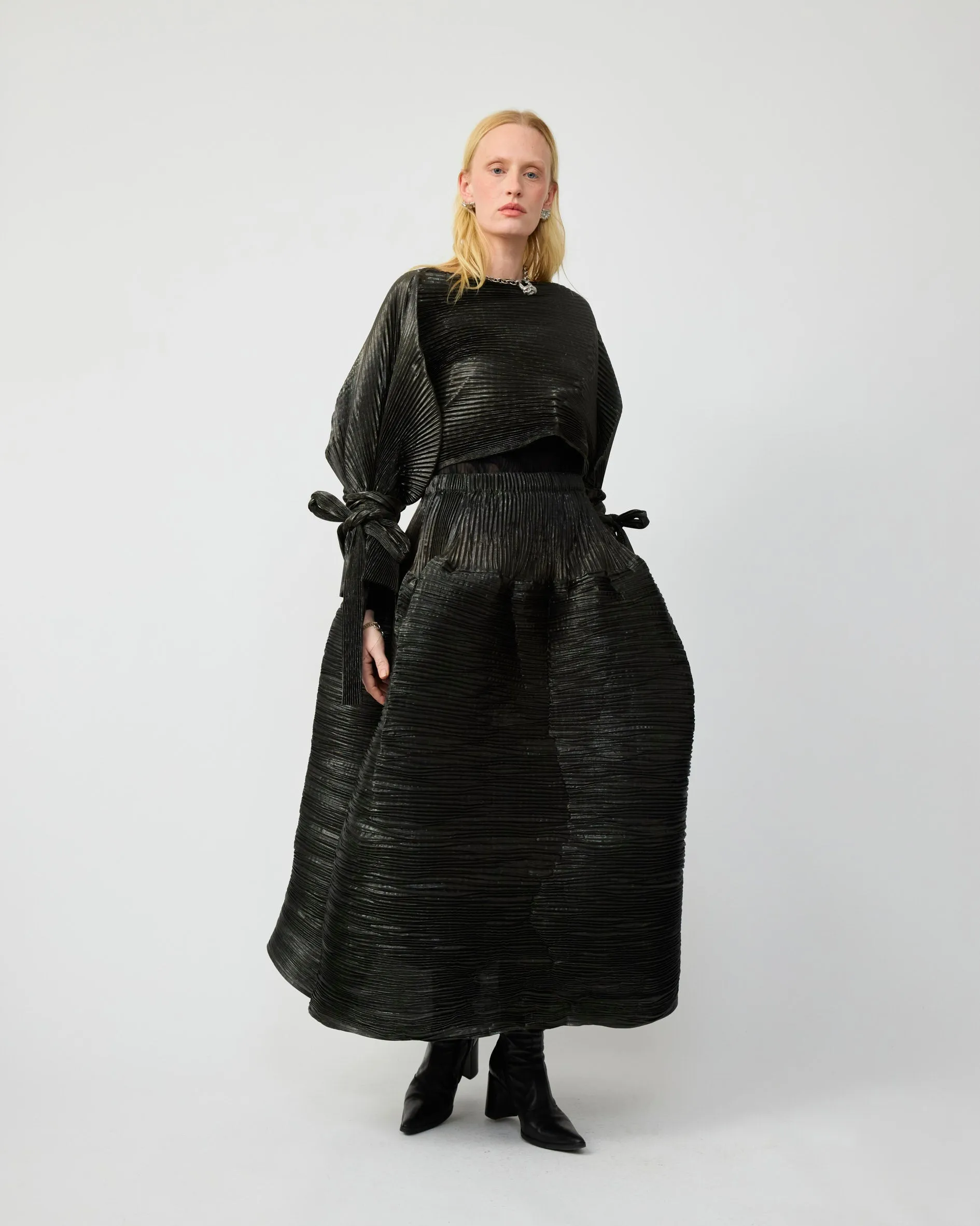 EDGAR PLEATED PONCHO IN MOSS METALLIC sold by Julia Heuer product image thumbnail 5