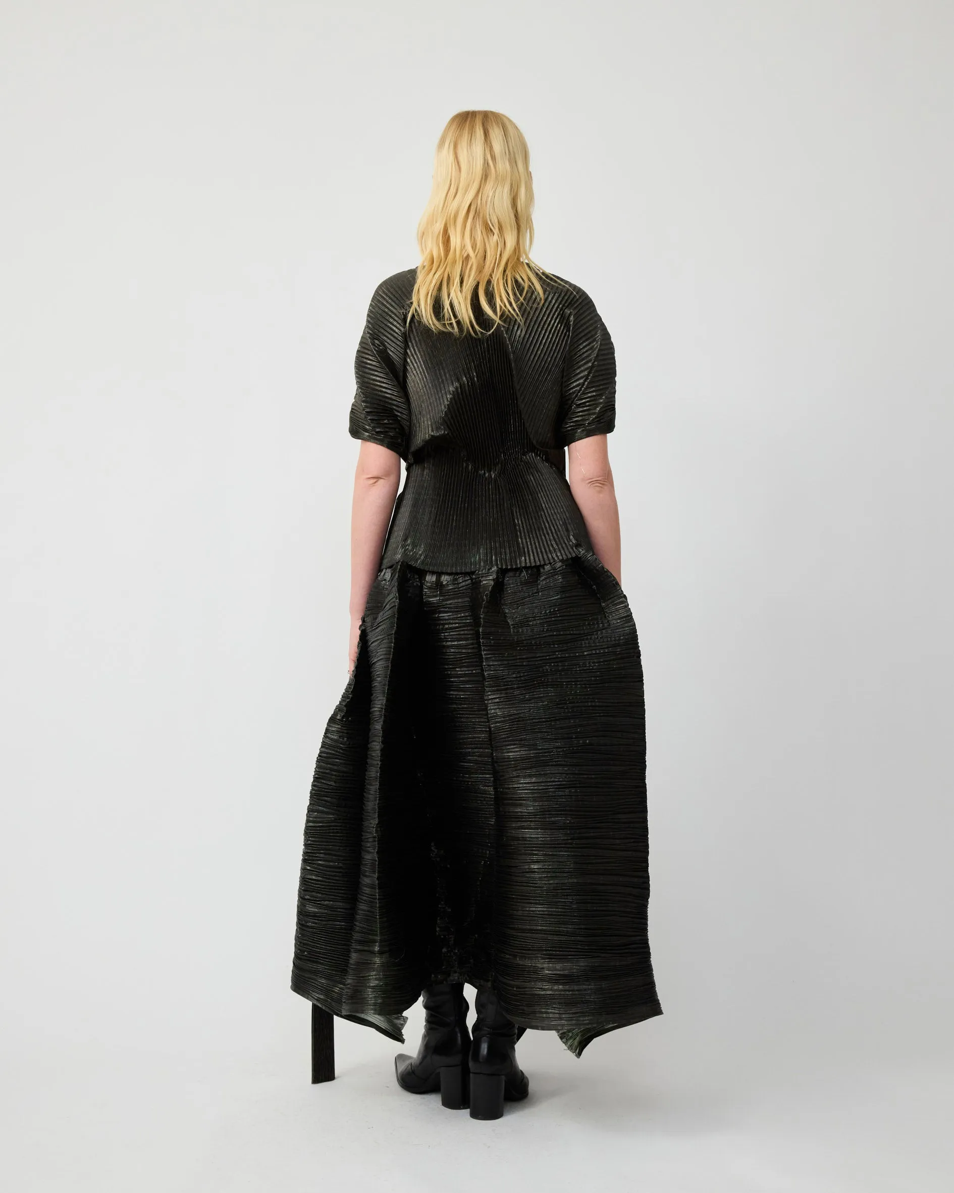 EDGAR PLEATED PONCHO IN MOSS METALLIC sold by Julia Heuer product image thumbnail 3