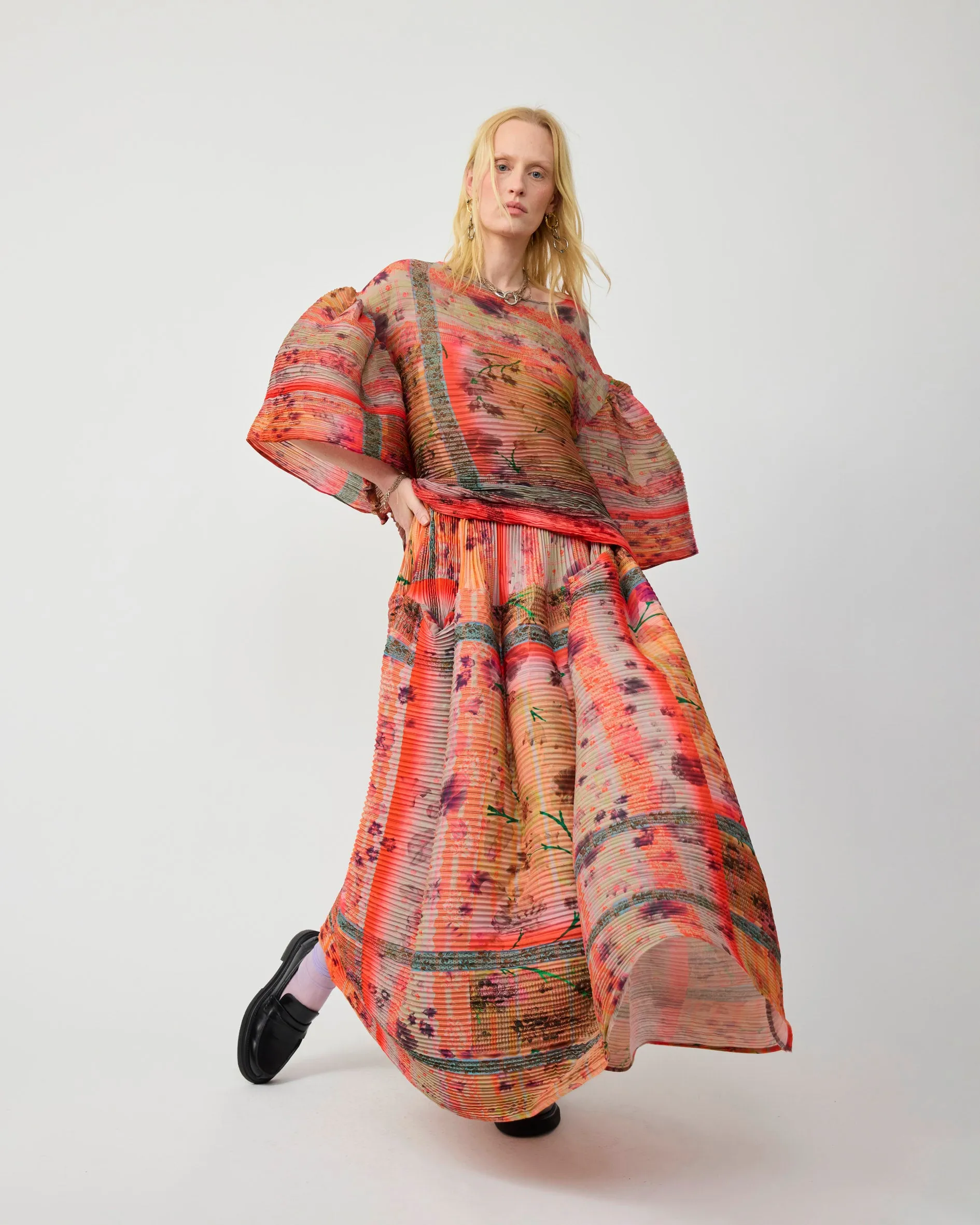 ROBIN HANDPLEATED TOP IN BIRTE sold by Julia Heuer product image thumbnail 4