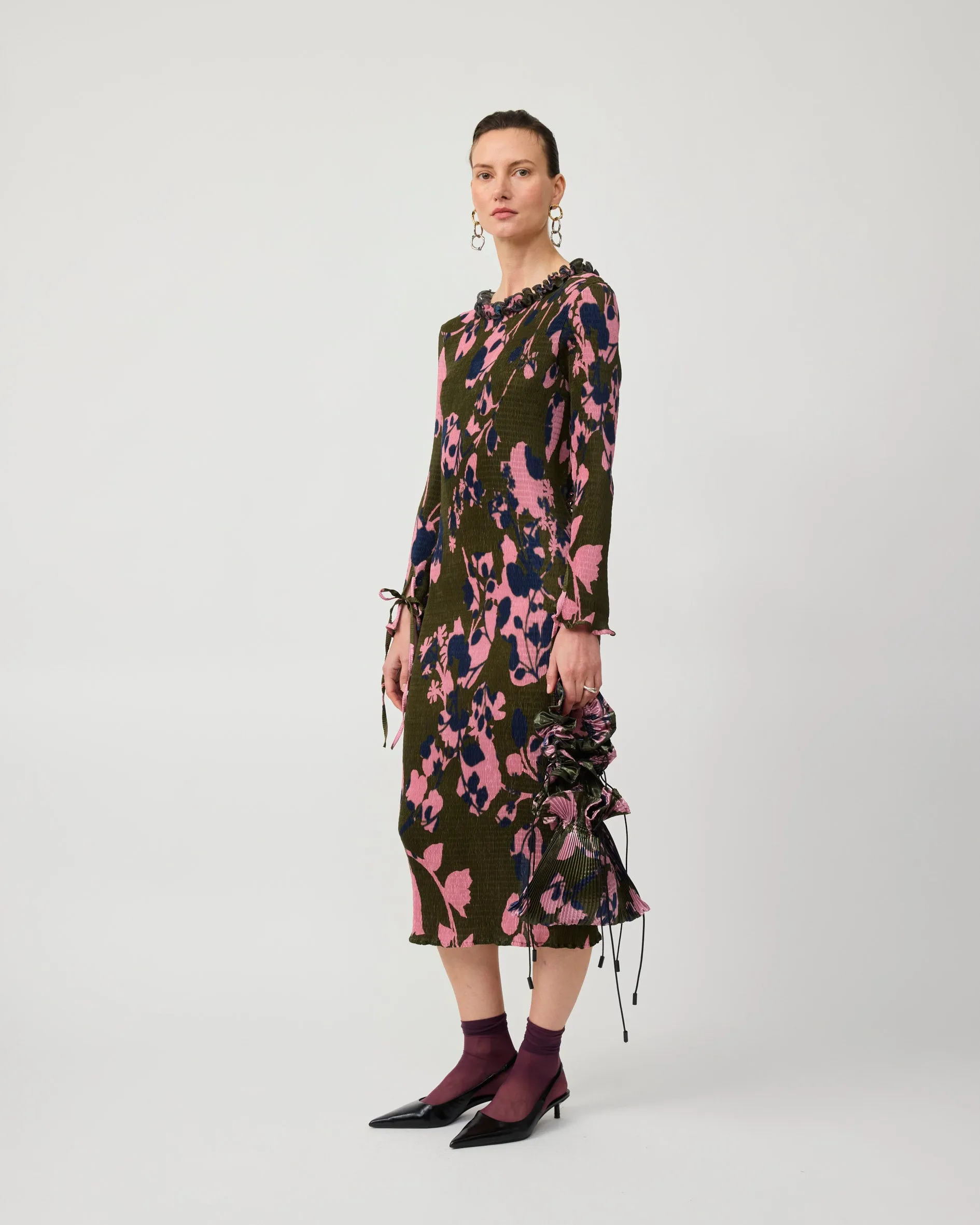 HUXLEY SMOCK PLEATED DRESS IN MOSS INGRID sold by Julia Heuer product image thumbnail 2