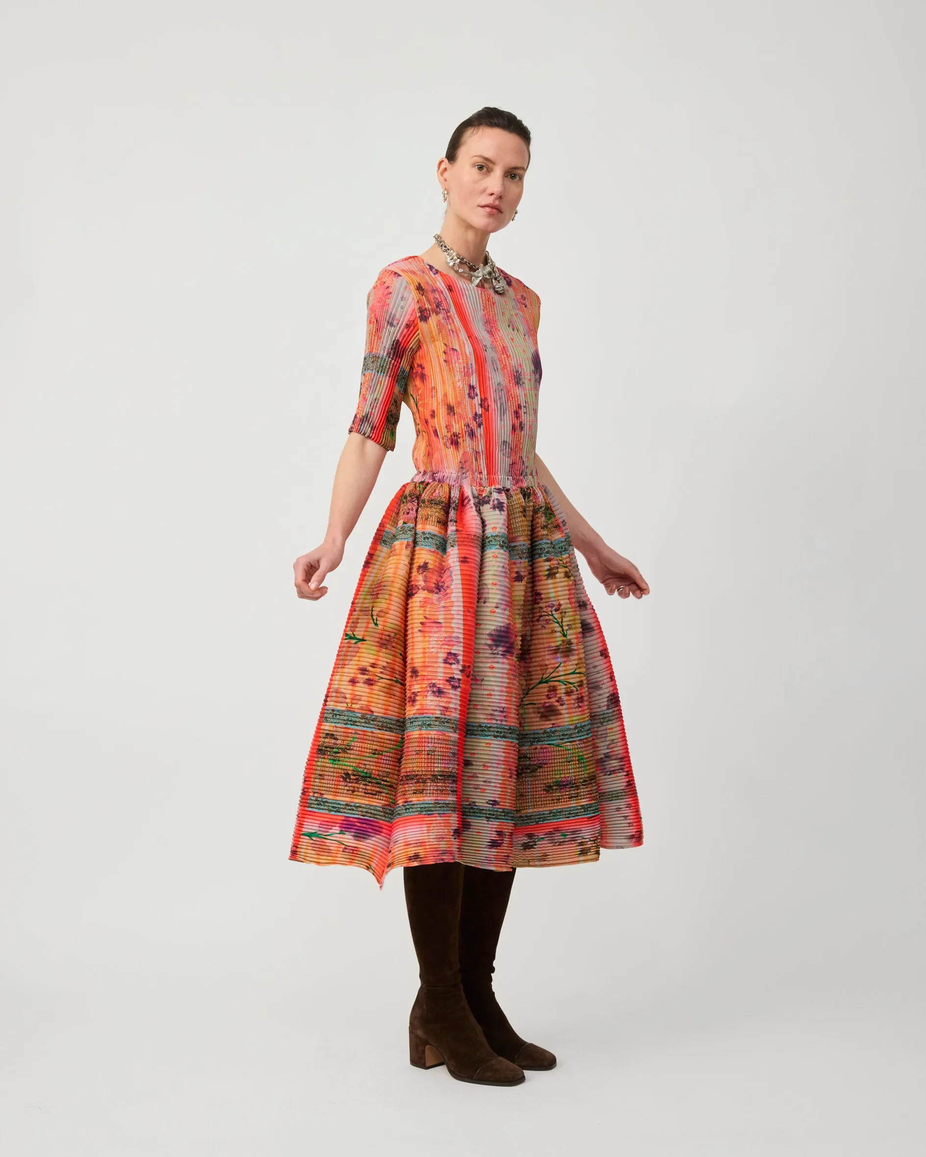 ROCKY HANDPLEATED DRESS IN BIRTE sold by Julia Heuer product image thumbnail 4