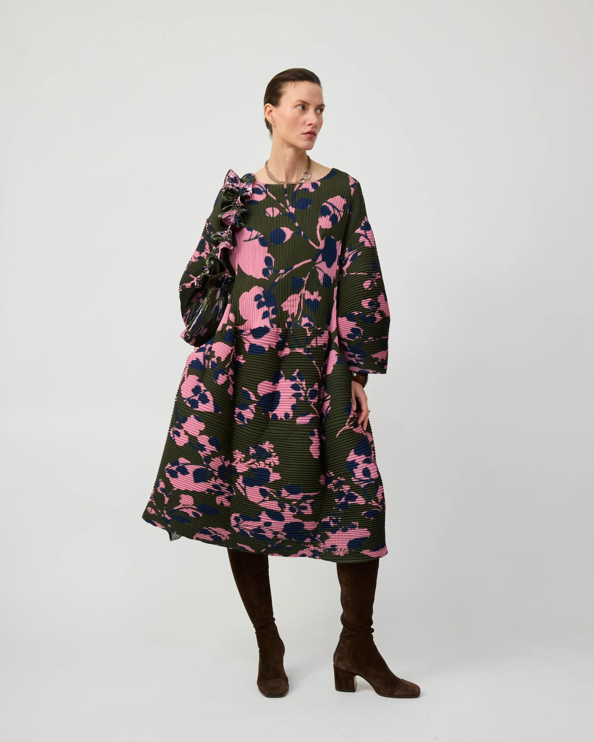 PAX HANDPLEATED DRESS IN MOSS INGRID sold by Julia Heuer product image thumbnail 4