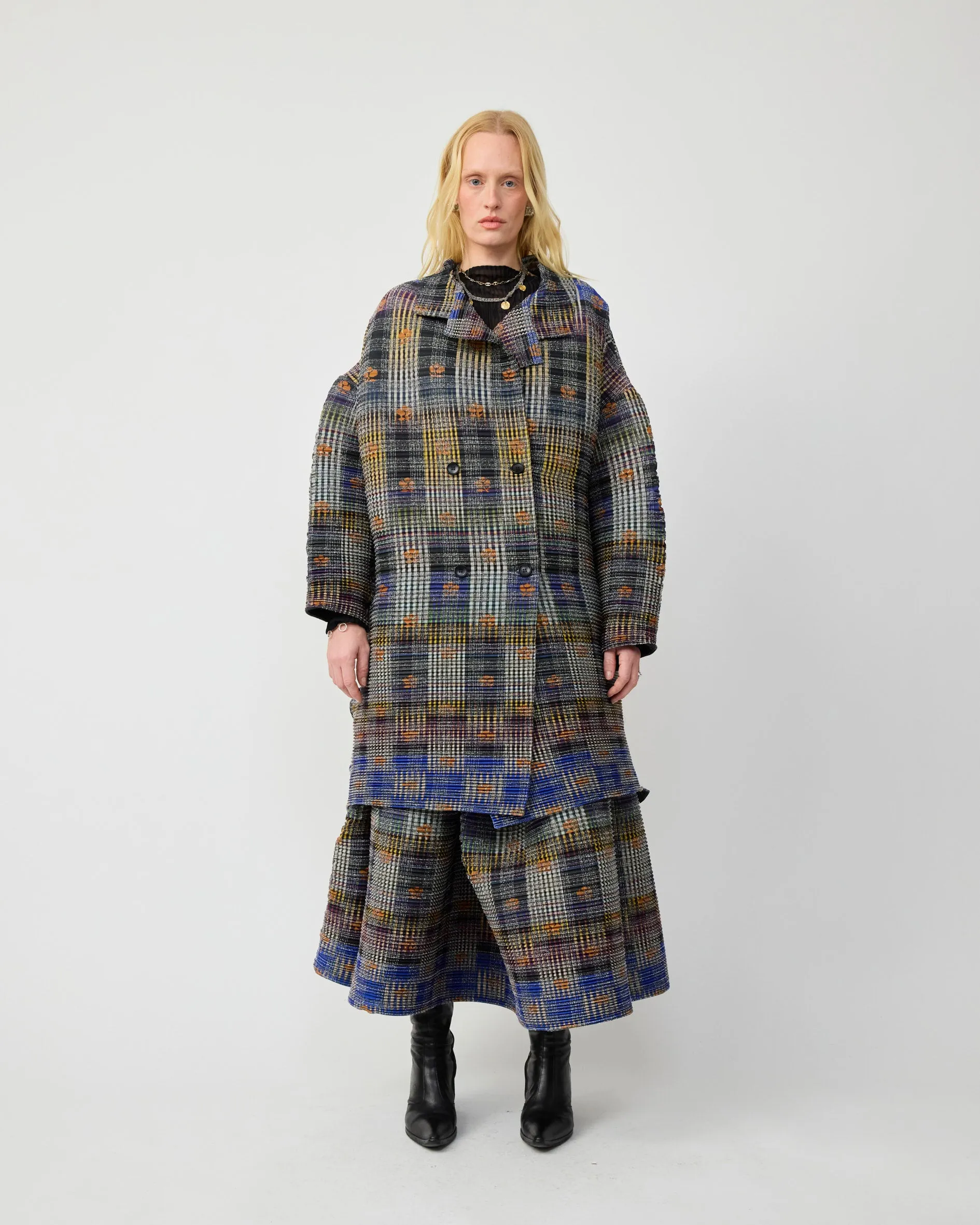 JOHAN PLEATED COAT IN HELGE sold by Julia Heuer