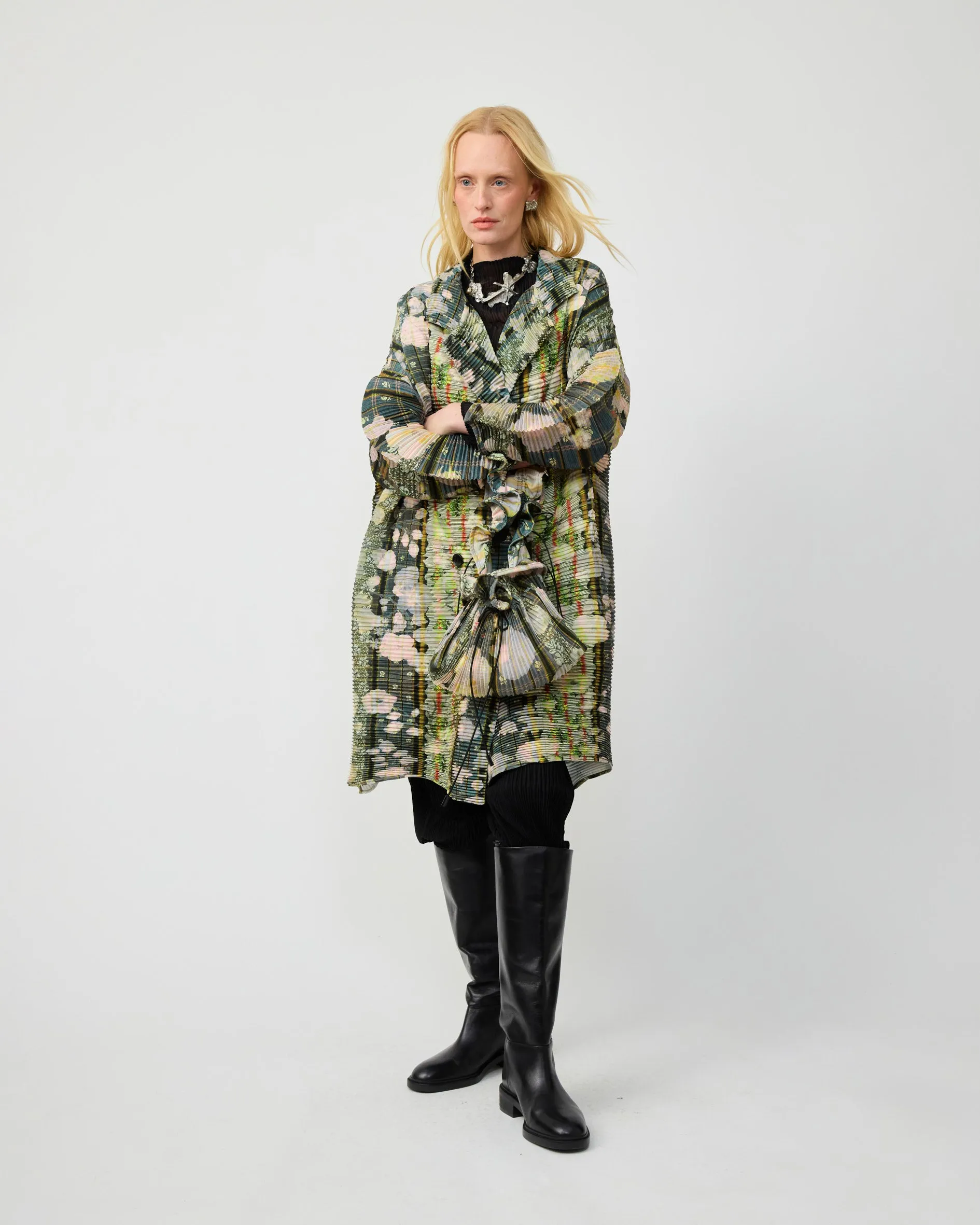 JOHAN HANDPLEATED COAT IN BRUNO sold by Julia Heuer product image thumbnail 4
