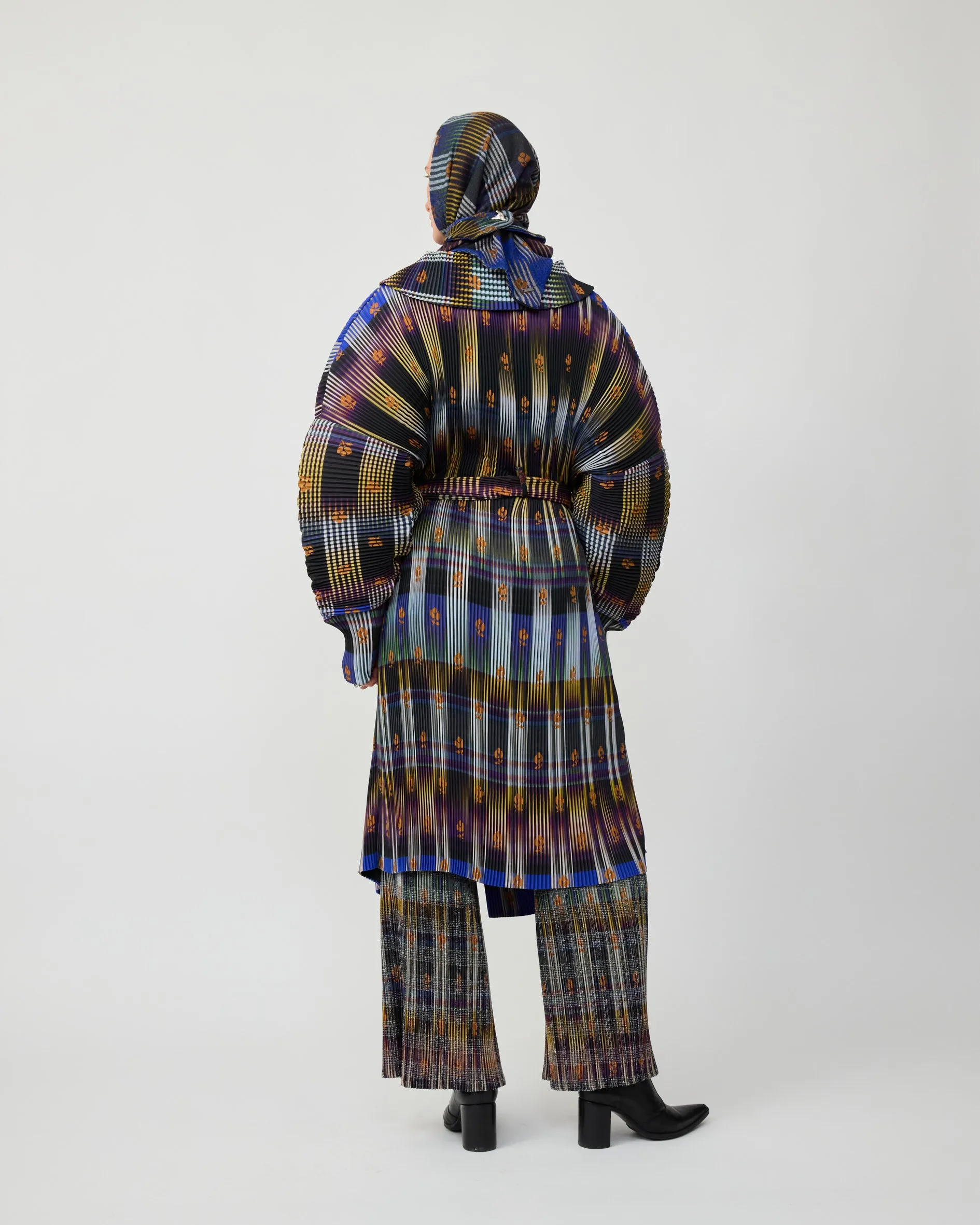 FRIDA HEAD SCARF IN HELGE sold by Julia Heuer product image thumbnail 3