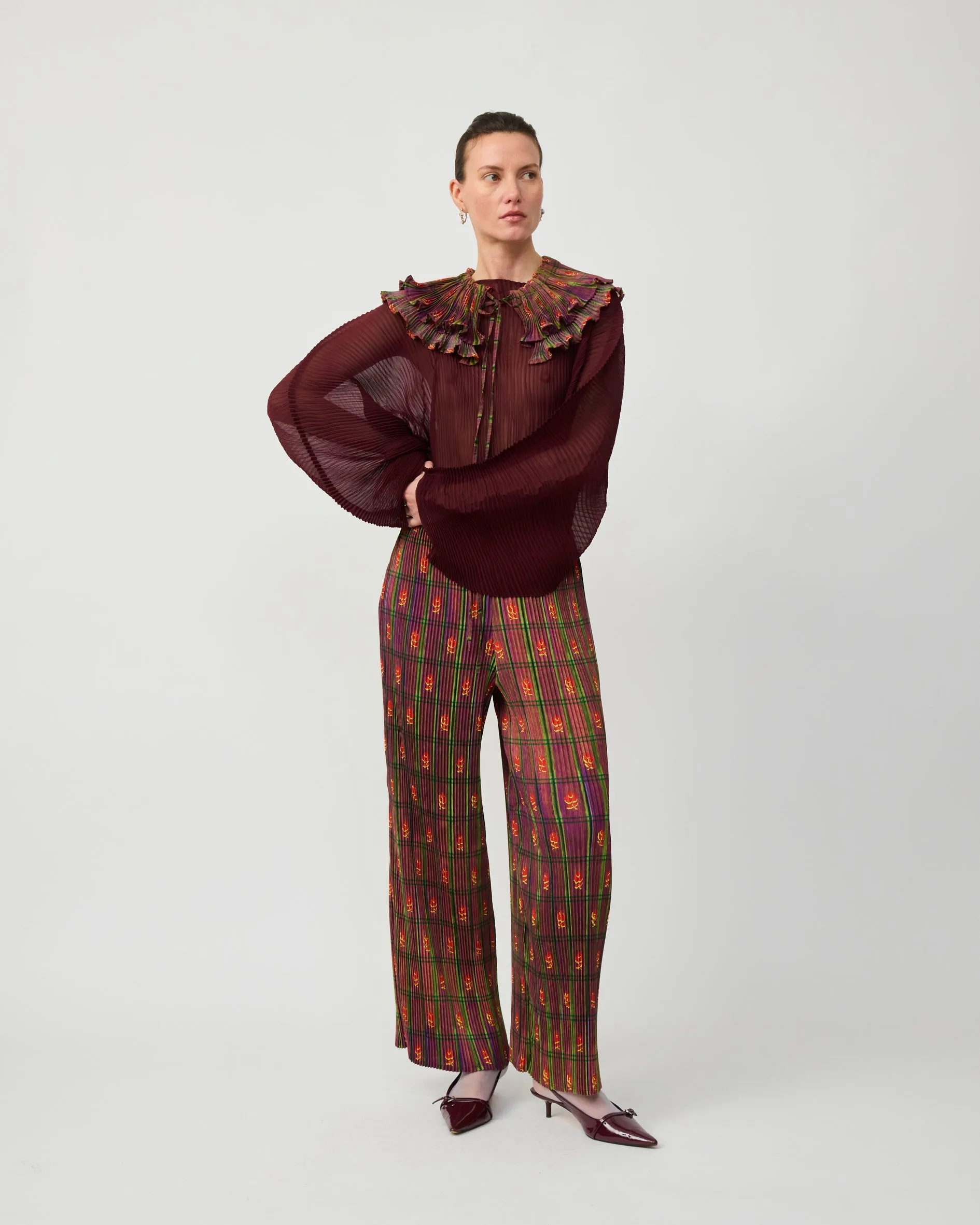 WINNIE PLEATED COLLAR IN EARTHY ROMAN sold by Julia Heuer product image thumbnail 2