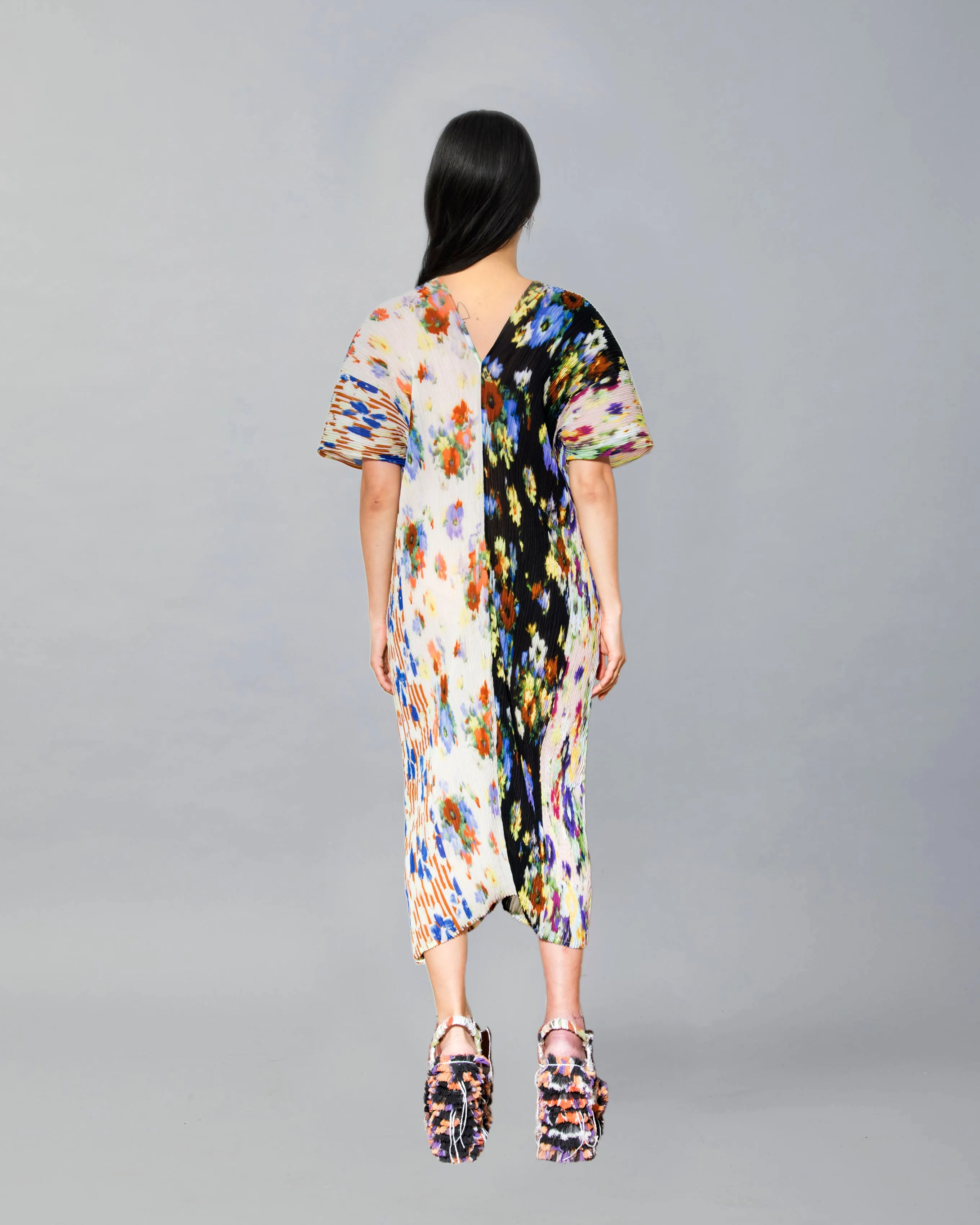 Sasha Kaftan in Jesper sold by Julia Heuer product image thumbnail 2