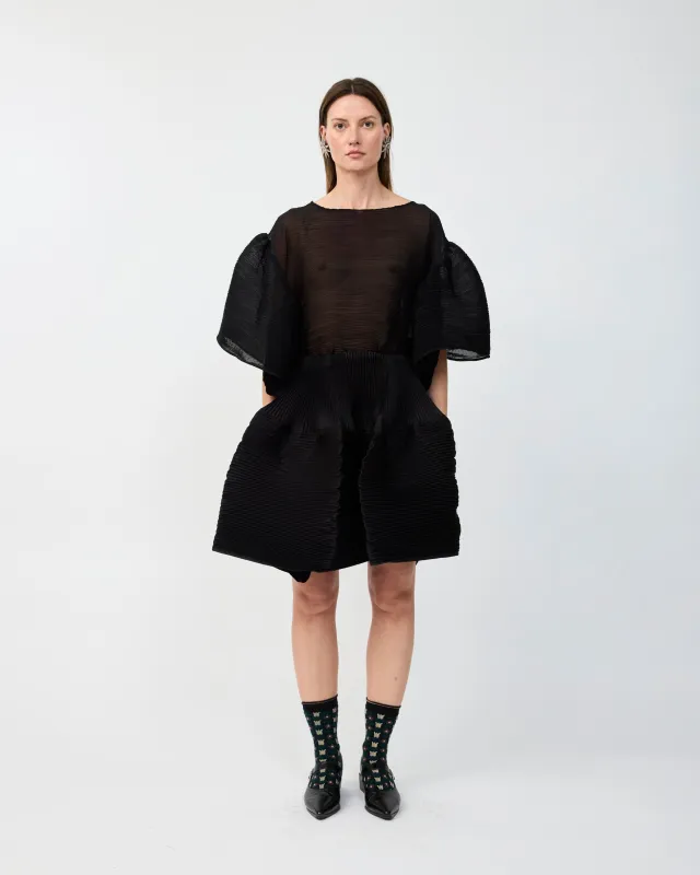 ROBIN HANDPLEATED TOP IN BLACK made by Julia Heuer