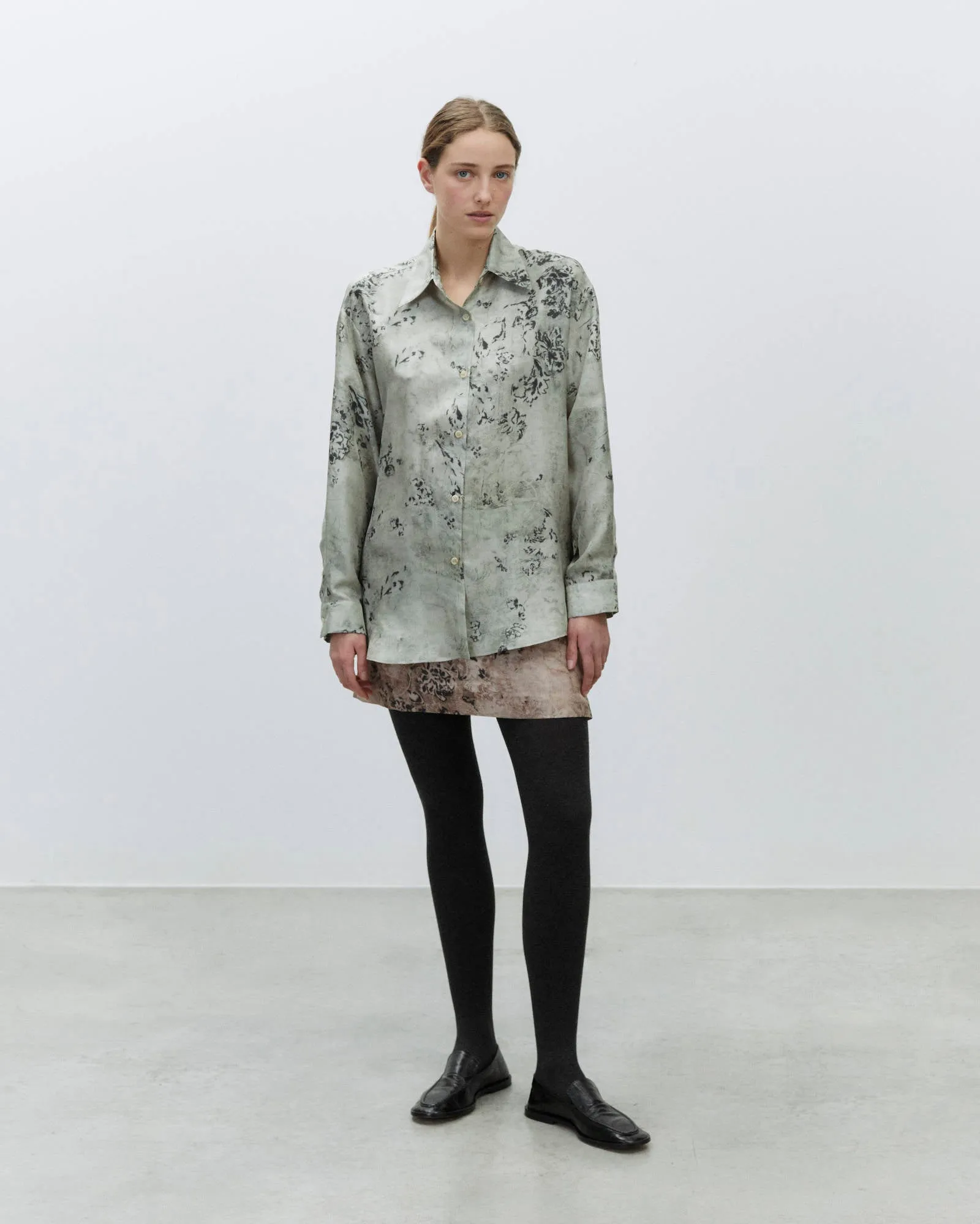 SILK TAPESTRY PRINT SHIRT sold by ALYSI product image thumbnail 2