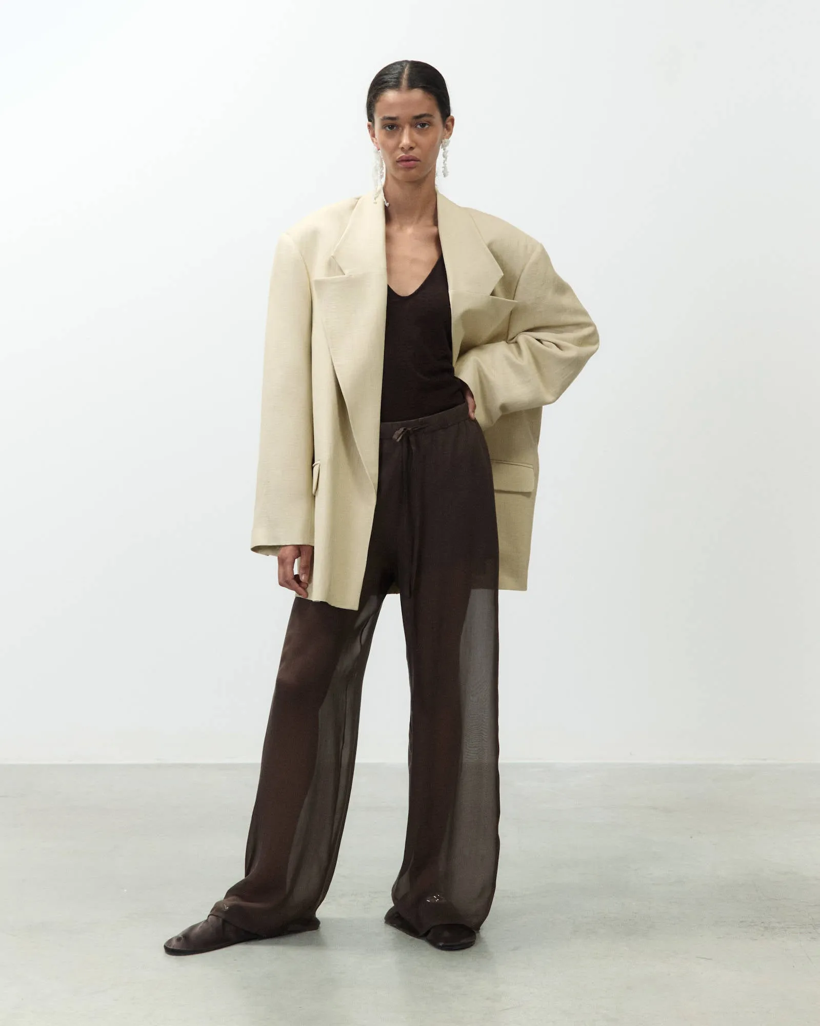 OVERSIZED LINEN BLAZER sold by ALYSI product image thumbnail 3