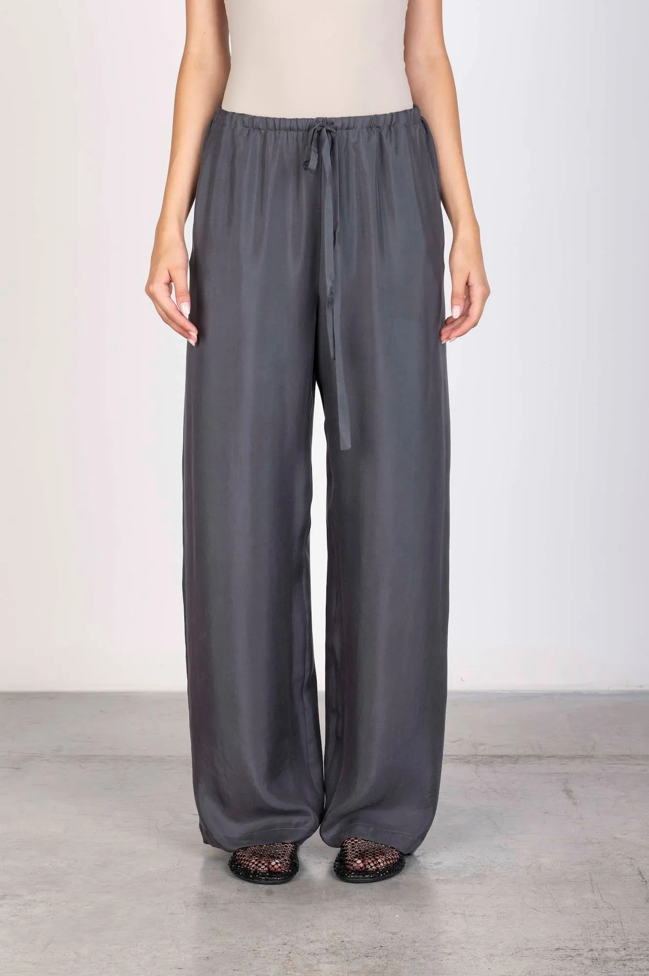 WIDE SILK TROUSERS sold by ALYSI product image thumbnail 2