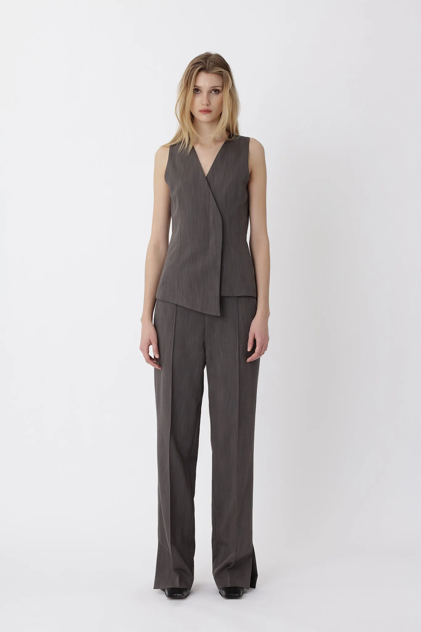 Oliva Vest sold by Won Hundred product image thumbnail 2