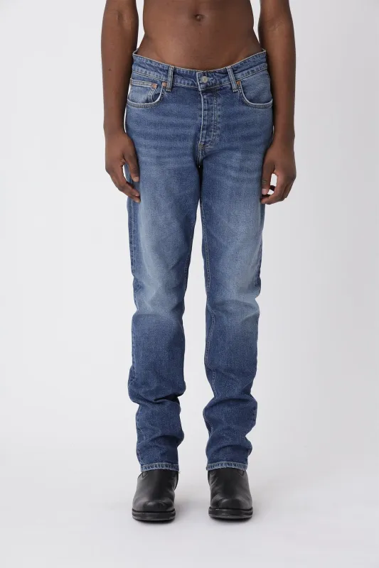 Archer True Blue 6 sold by Won Hundred