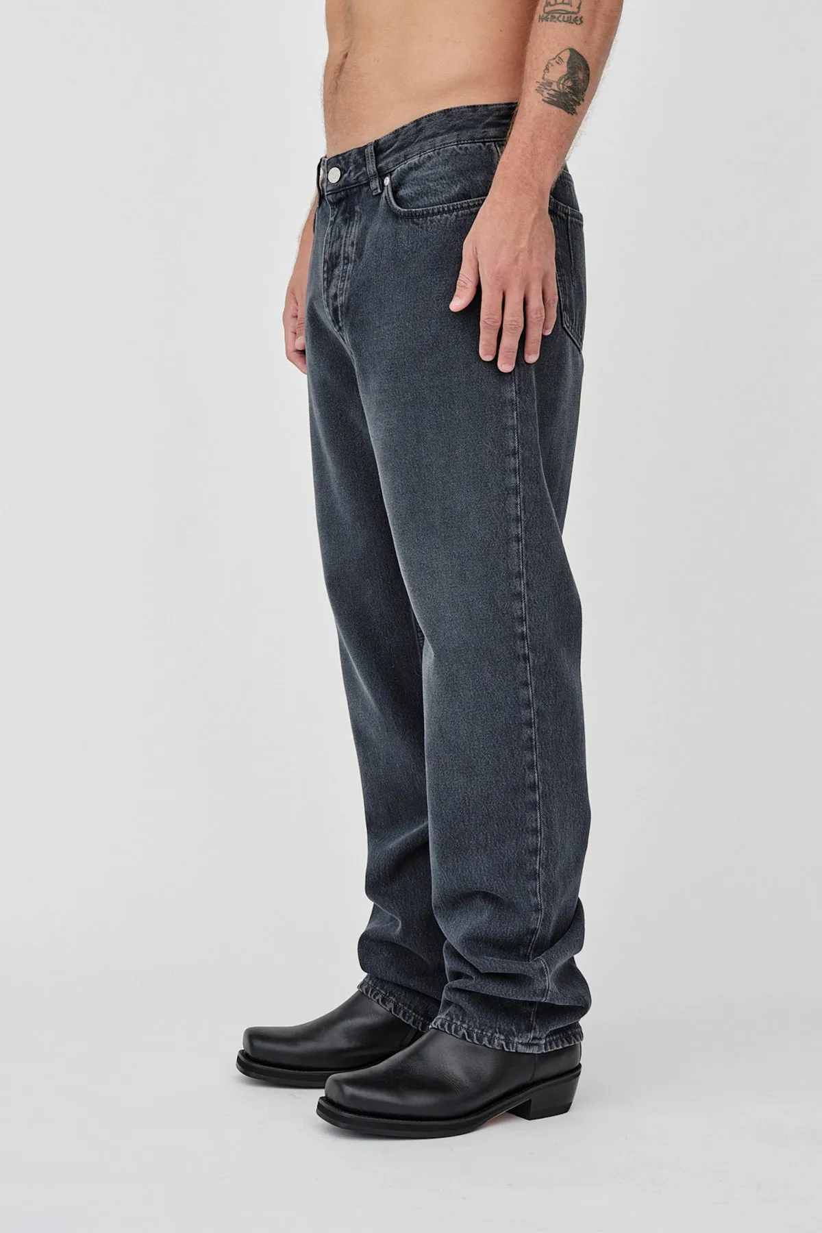 Steve - Overdyed black sold by Won Hundred product image thumbnail 2