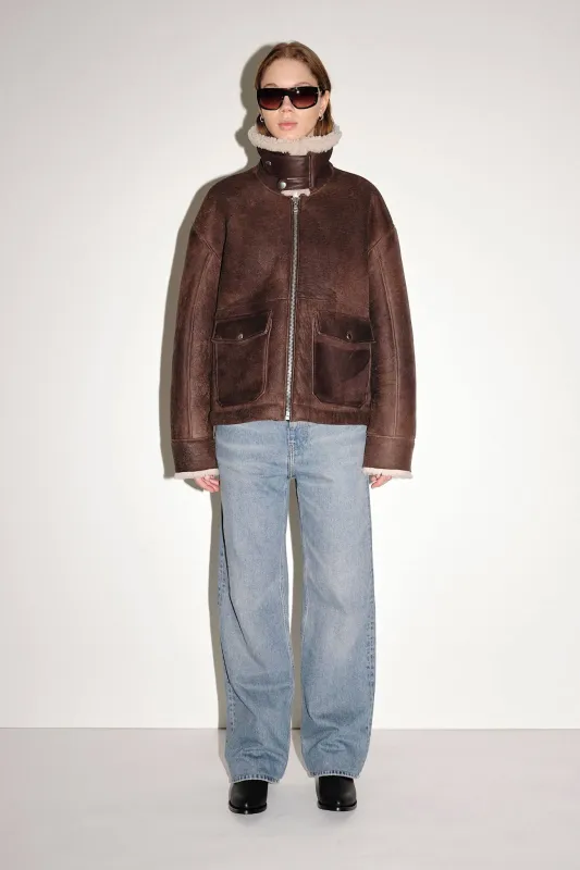 Kobe sold by Won Hundred