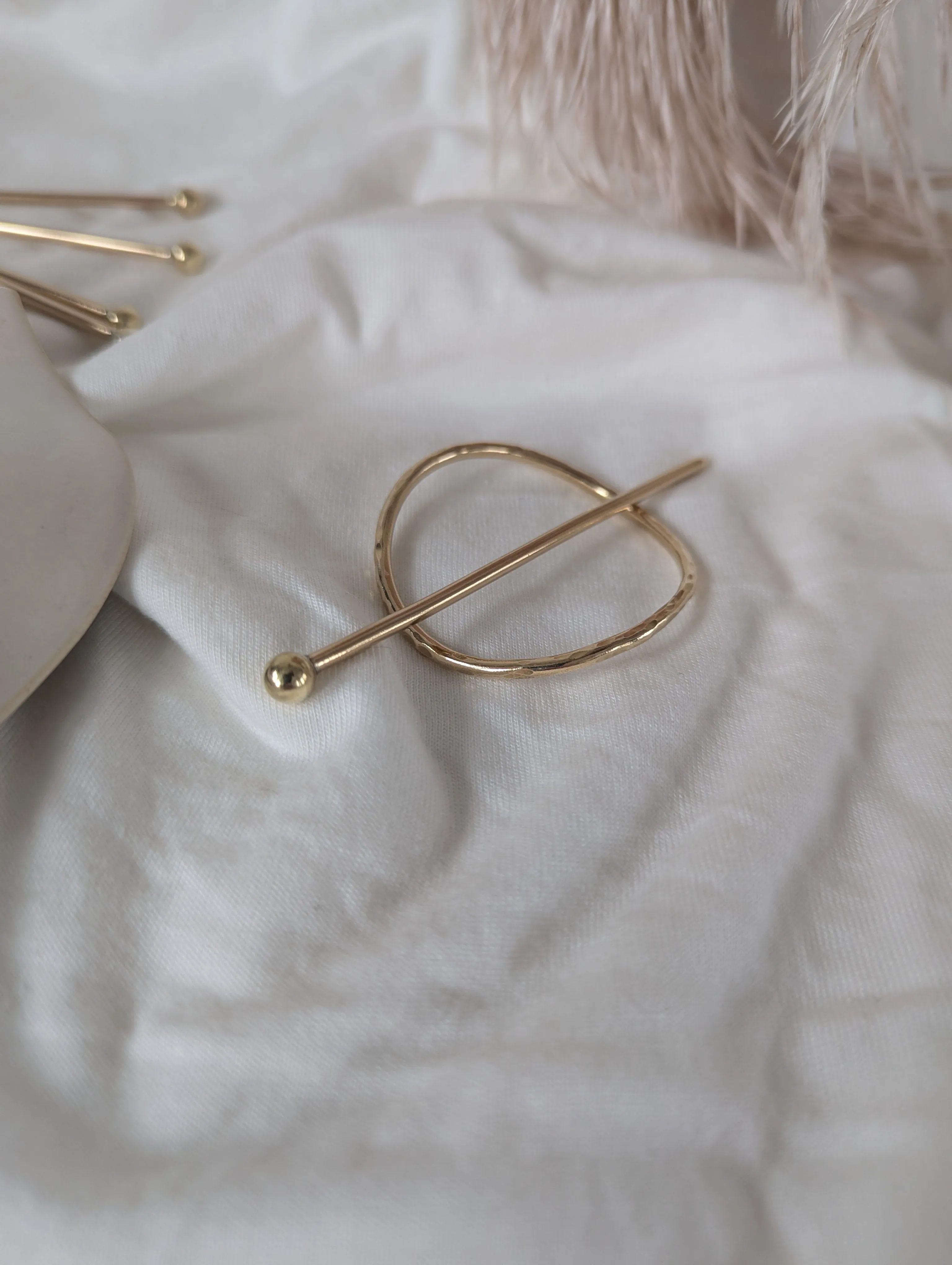 SS: Circle Hairpin sold by Vanderzee product image thumbnail 2