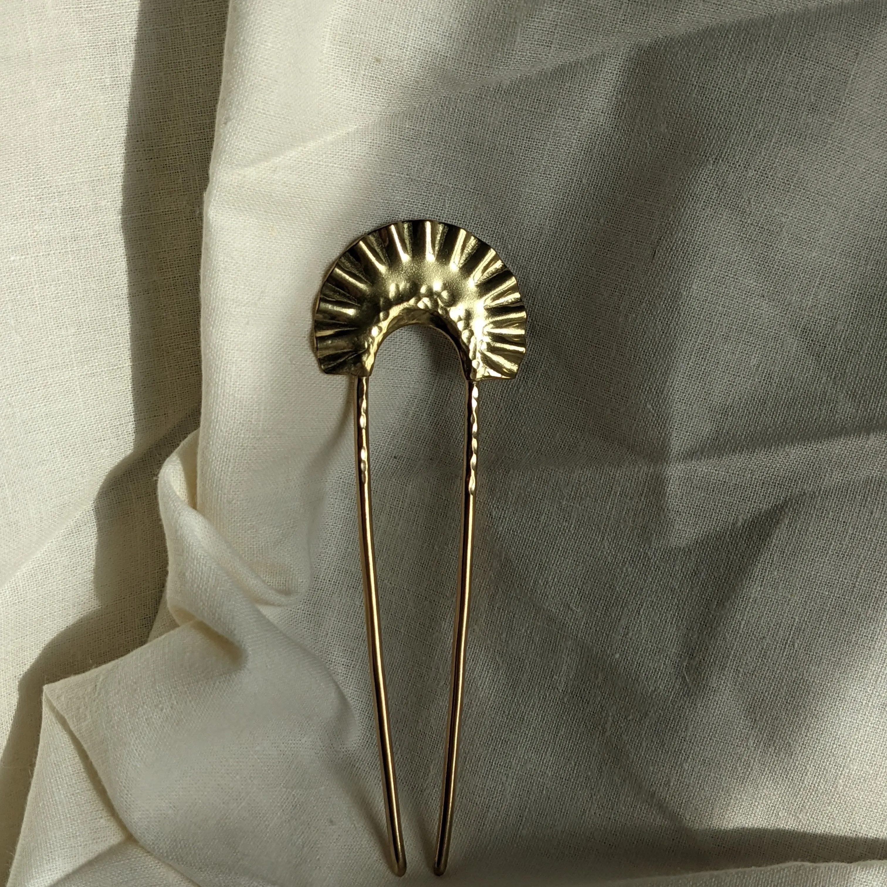 Sunna Hair Fork sold by Vanderzee product image thumbnail 2
