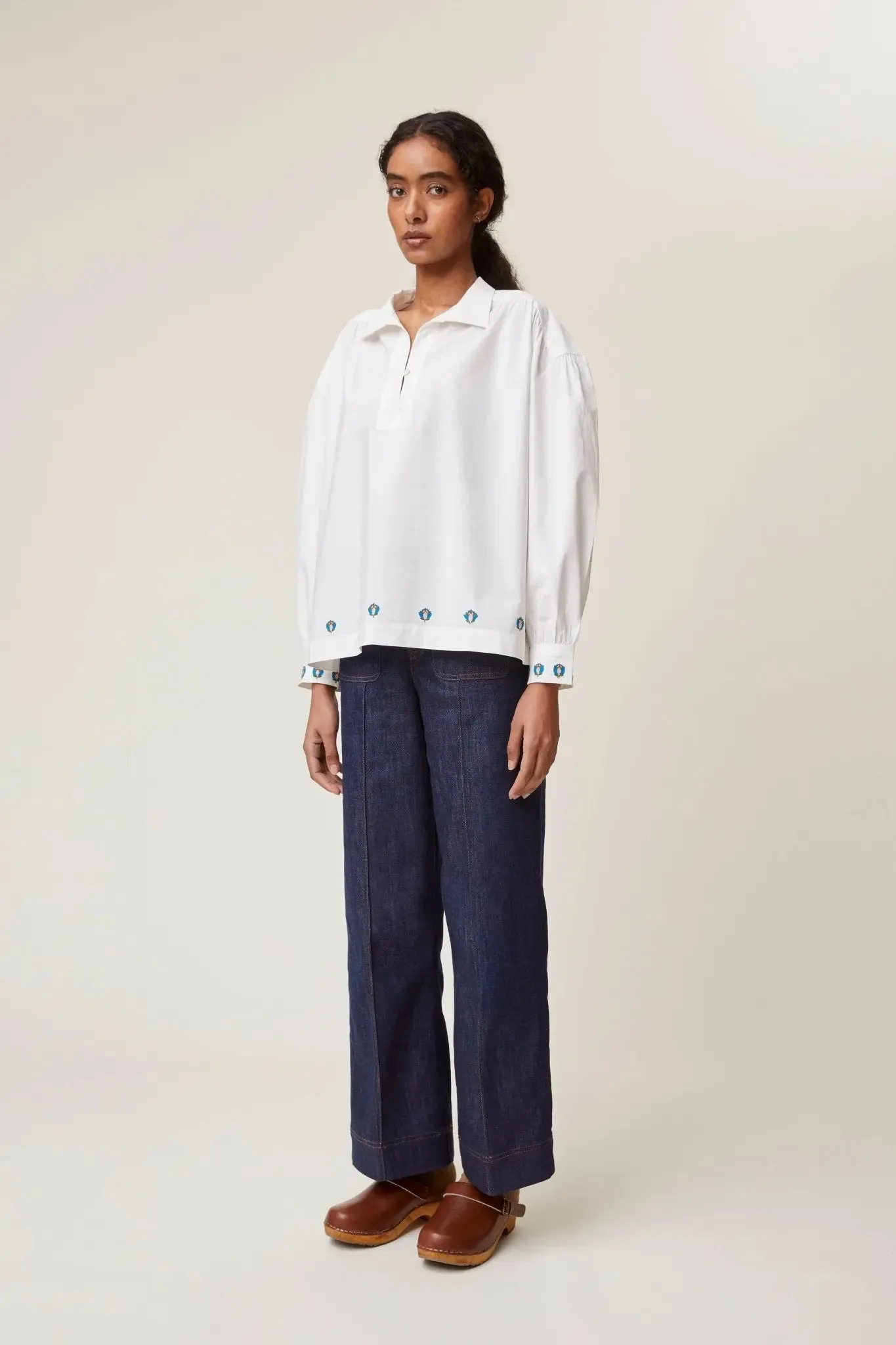 Chemise Malou N°731 Popeline White - Flower embroidery sold by Moismont product image thumbnail 2