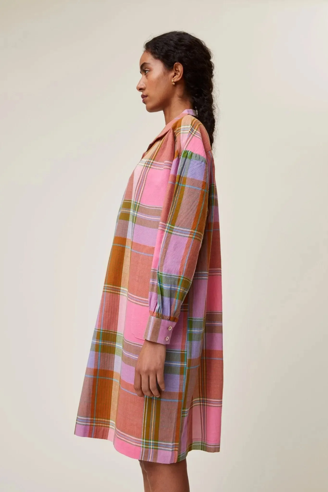 Robe Maelle N°735 Madurai Pop Pink sold by Moismont product image thumbnail 2