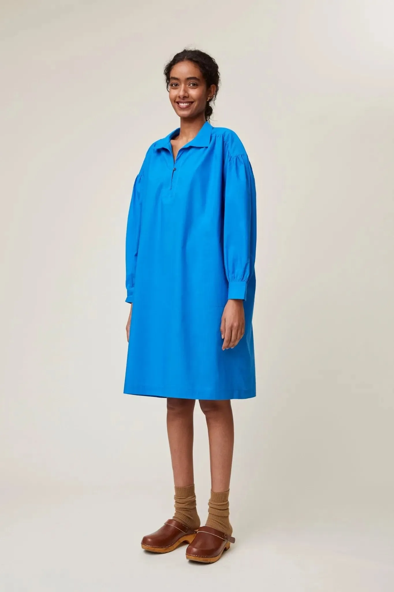 Robe Maelle N°735 Popeline Blue Worker sold by Moismont