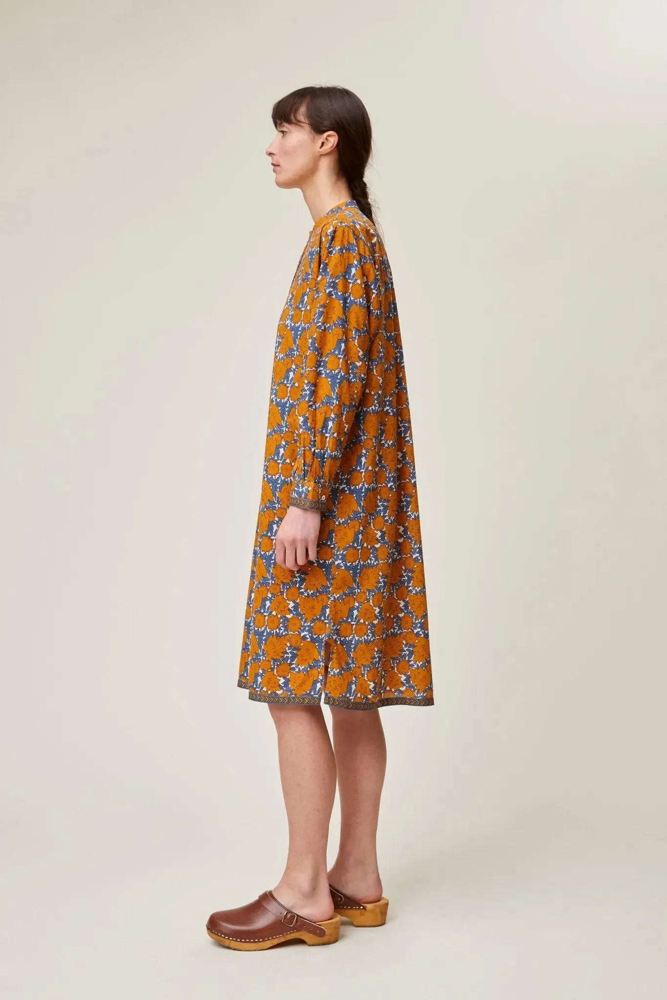 Robe Martine N°736 Amber Terracotta sold by Moismont product image thumbnail 2