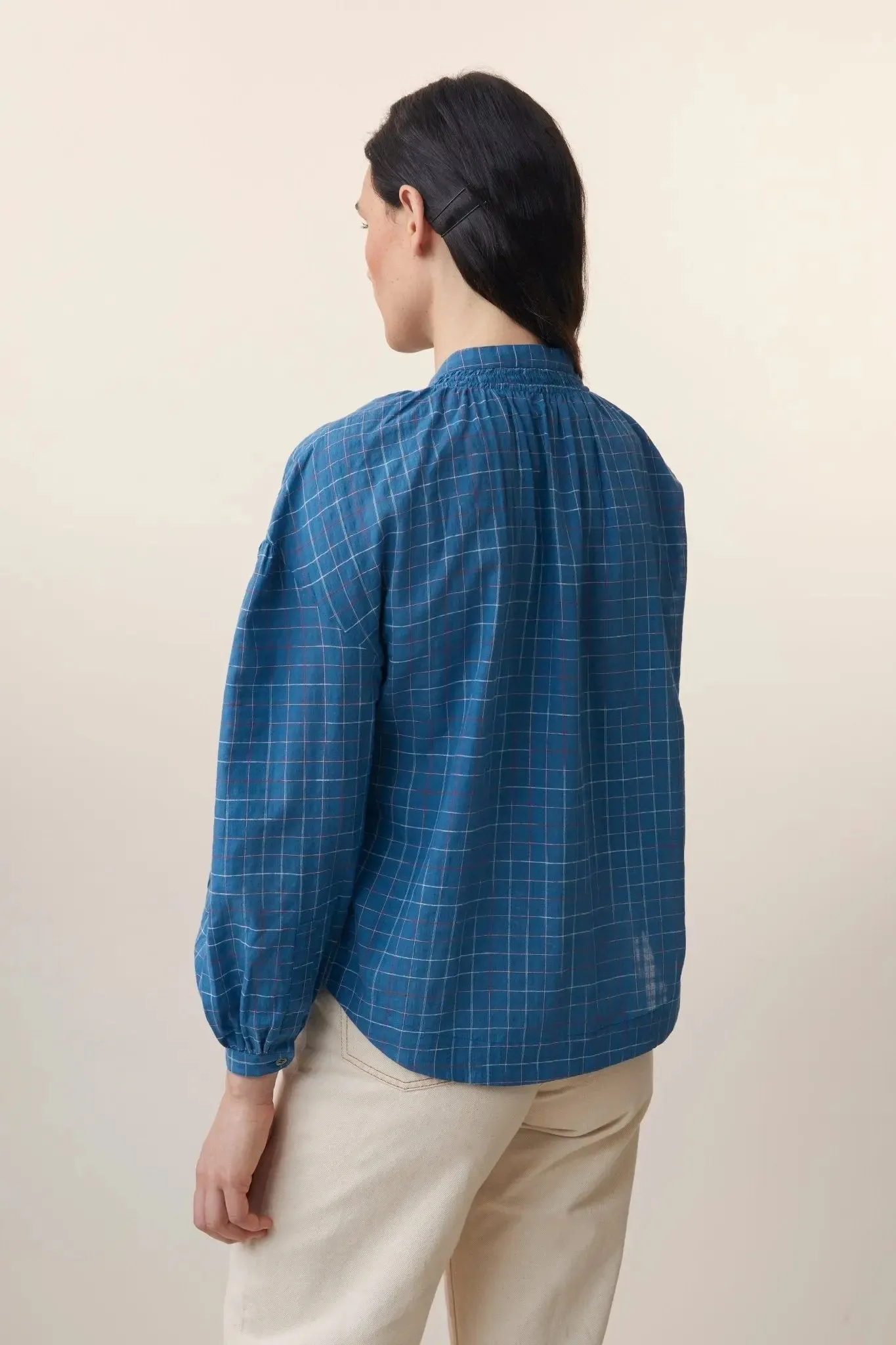 Chemise Viviane N°732 Griotte Blue Worker sold by Moismont product image thumbnail 4