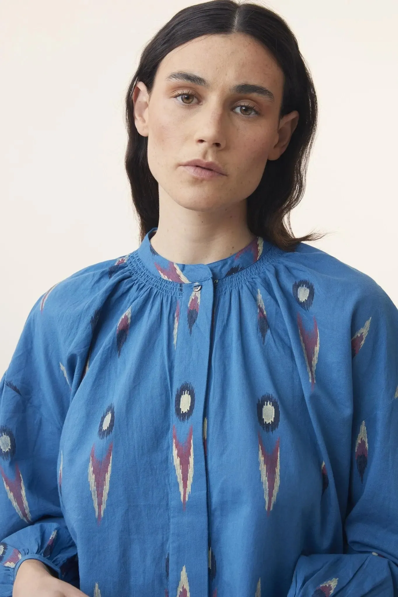 Chemise Viviane N°732 Ikat Blue sold by Moismont product image thumbnail 2