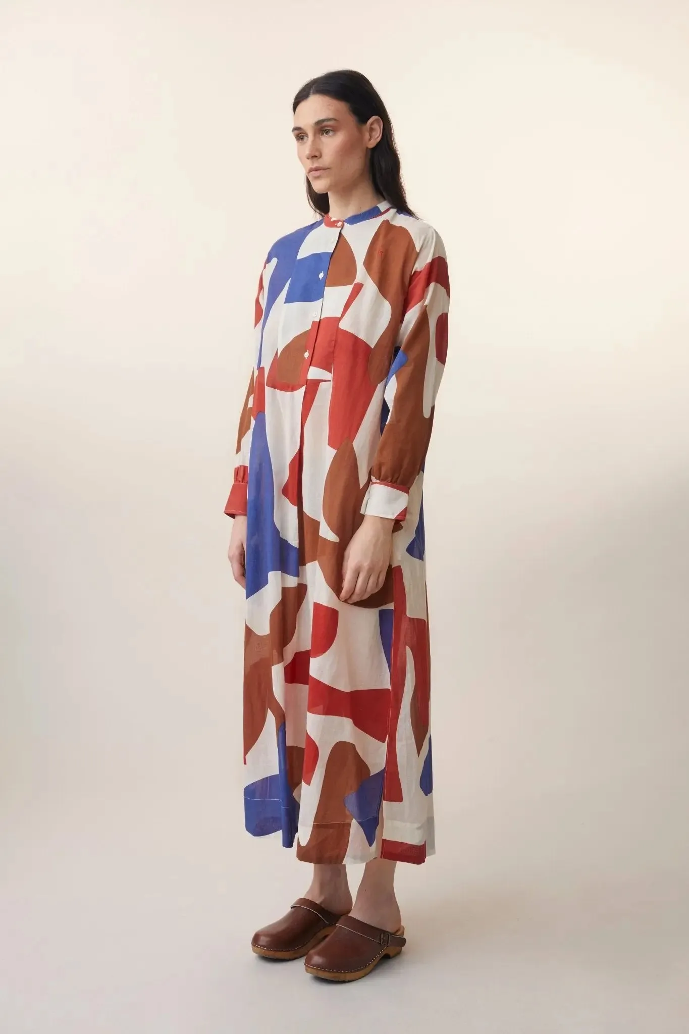 Robe Chloé N°785 Tourterelle Mocha sold by Moismont