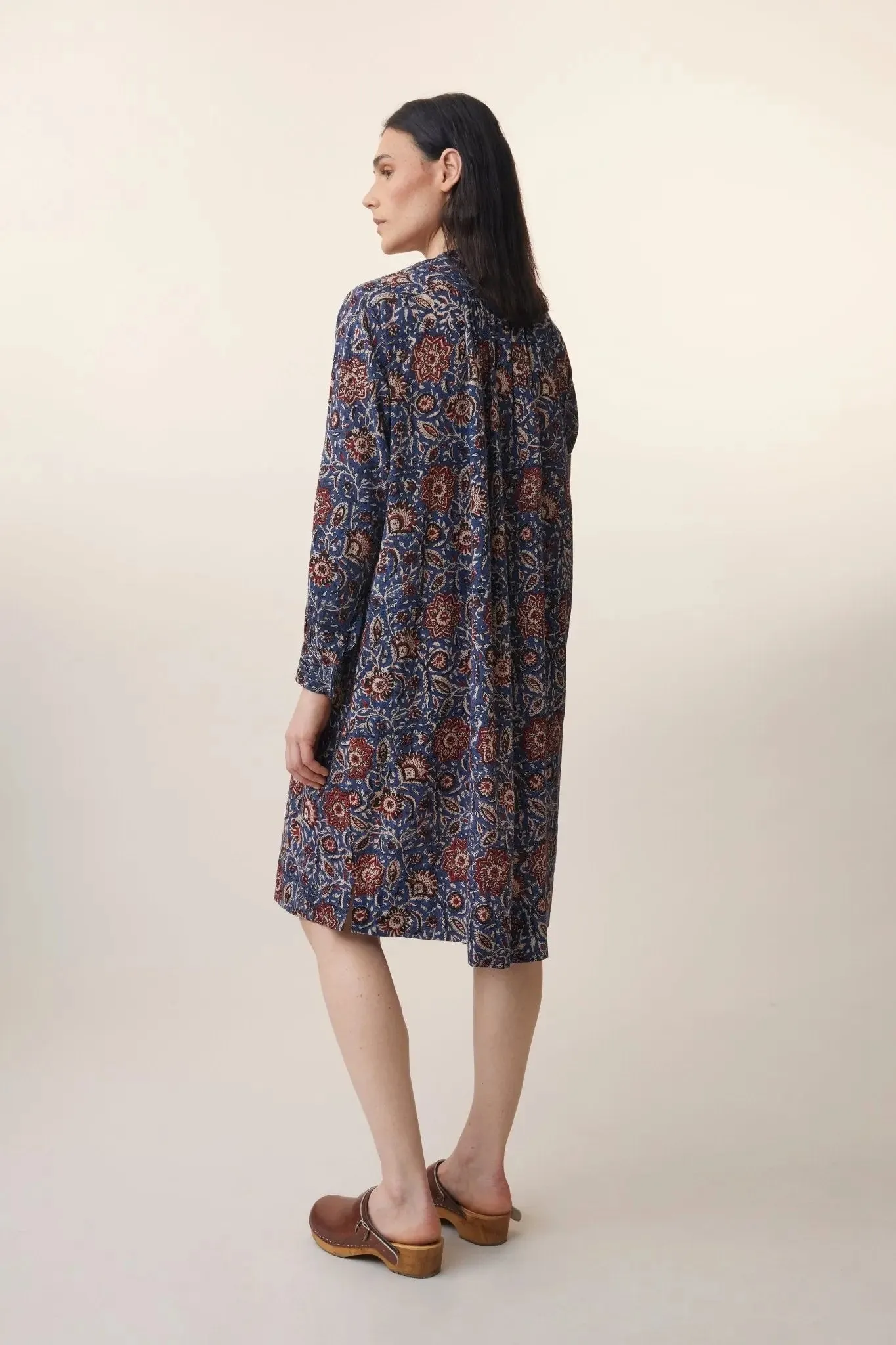 Robe Martine N°784 Agra Blue Worker sold by Moismont product image thumbnail 3