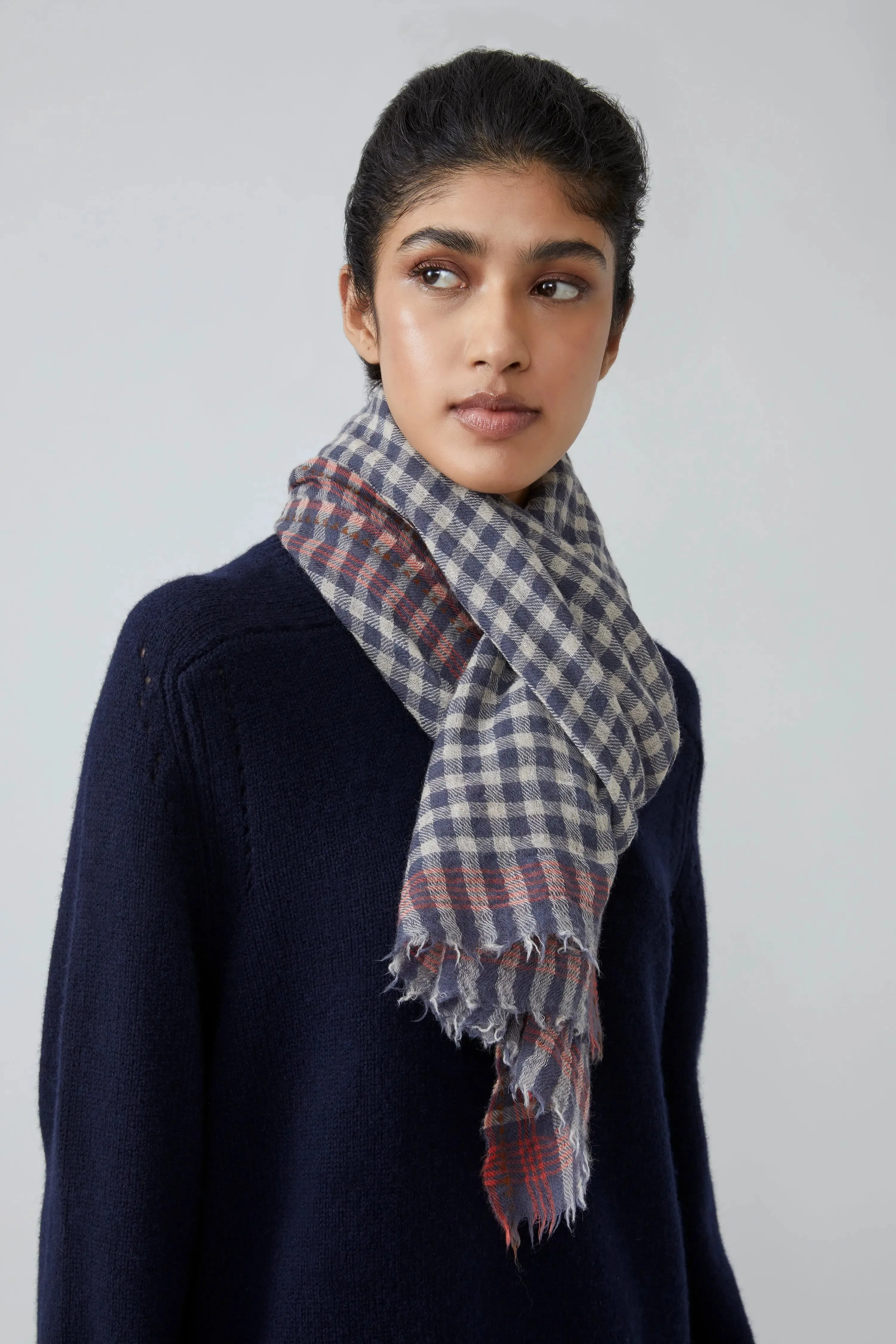 Echarpe Vichy N°693 Slate Grey sold by Moismont