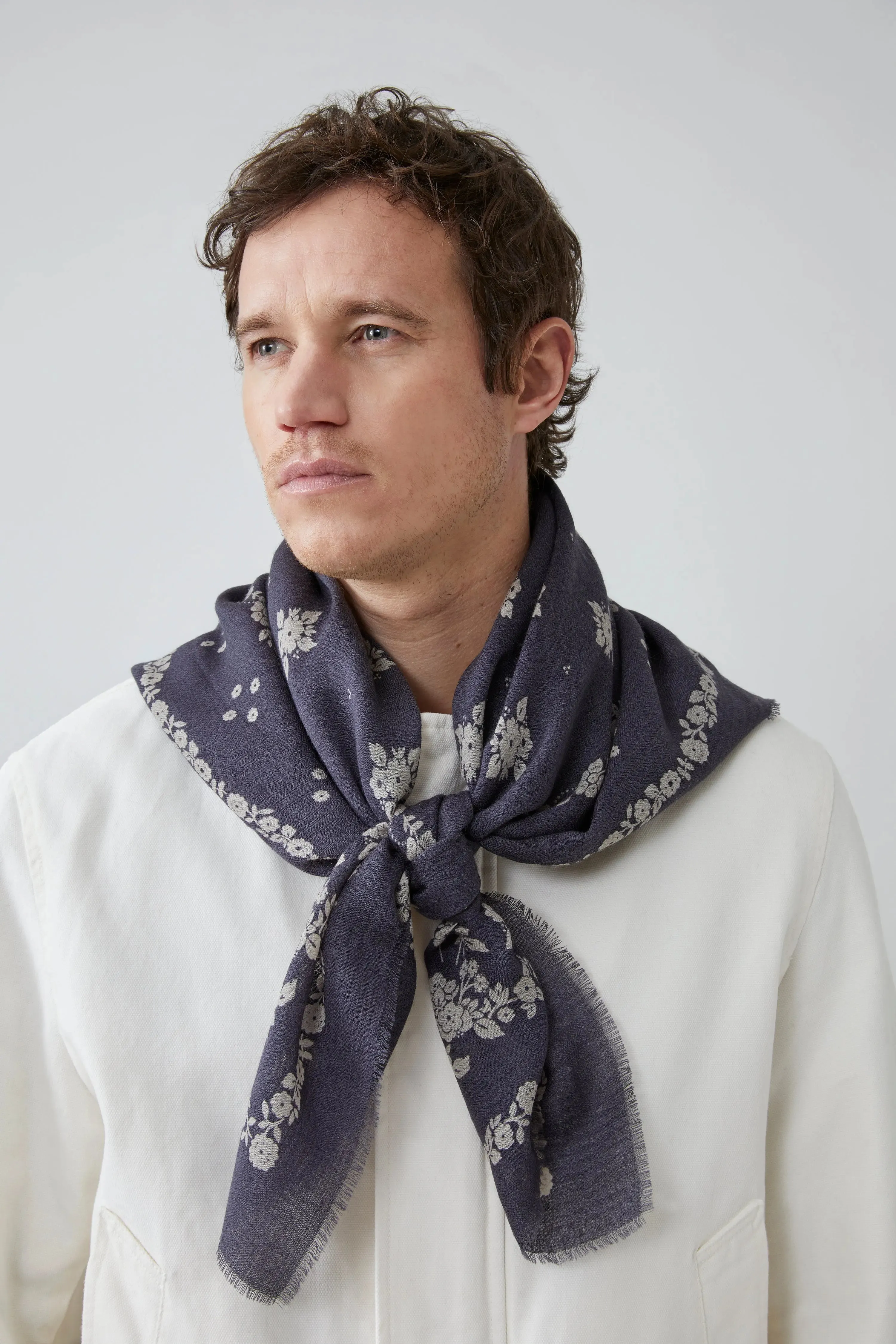 Foulard London N°797 Slate Grey sold by Moismont product image thumbnail 2