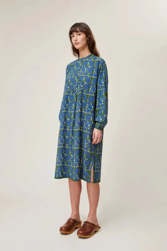 Robe Martine N°736 Amber Nordic Blue sold by Moismont