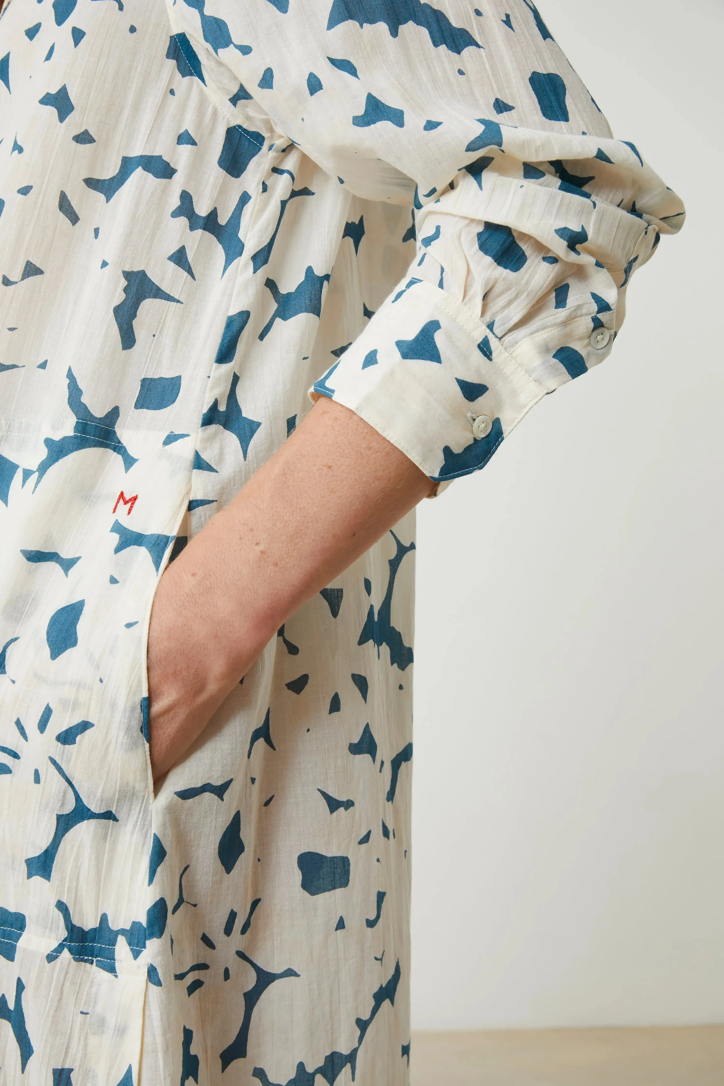 Robe Chloe N°785 Nymphe Indigo sold by Moismont product image thumbnail 4