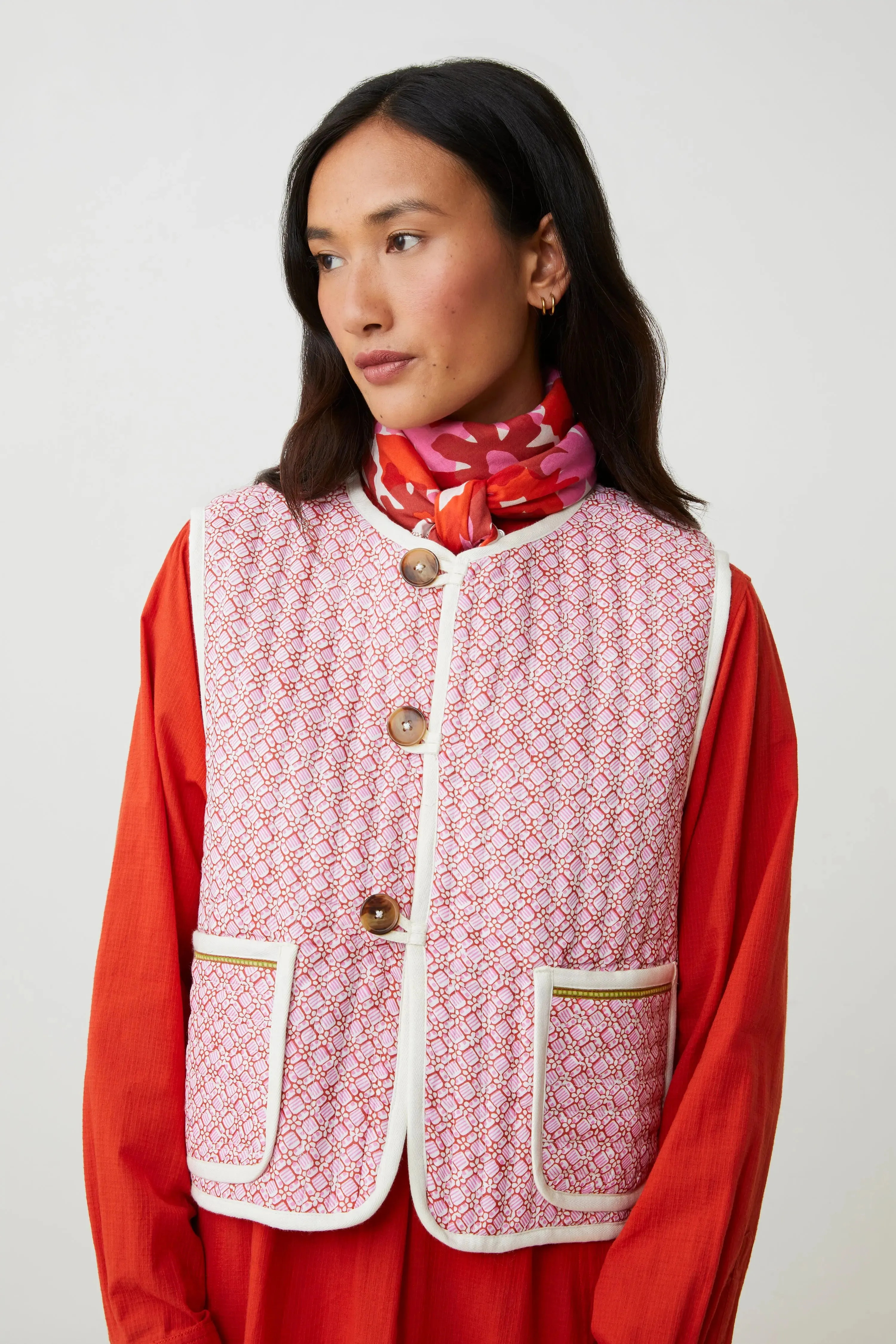 Gilet Annie N°828 Colette Tulip sold by Moismont