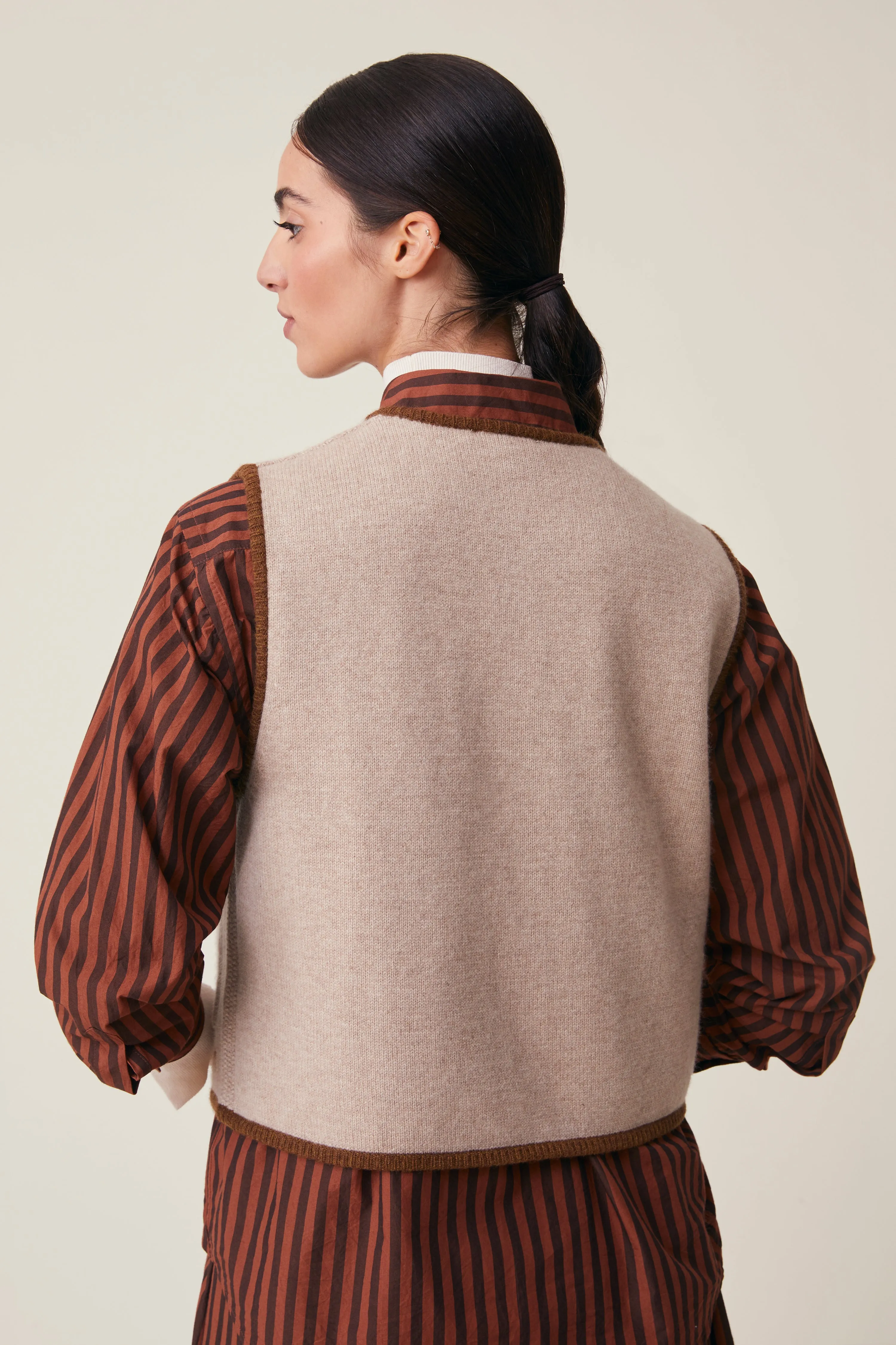 Gilet Angele N°232 Cord sold by Moismont product image thumbnail 2