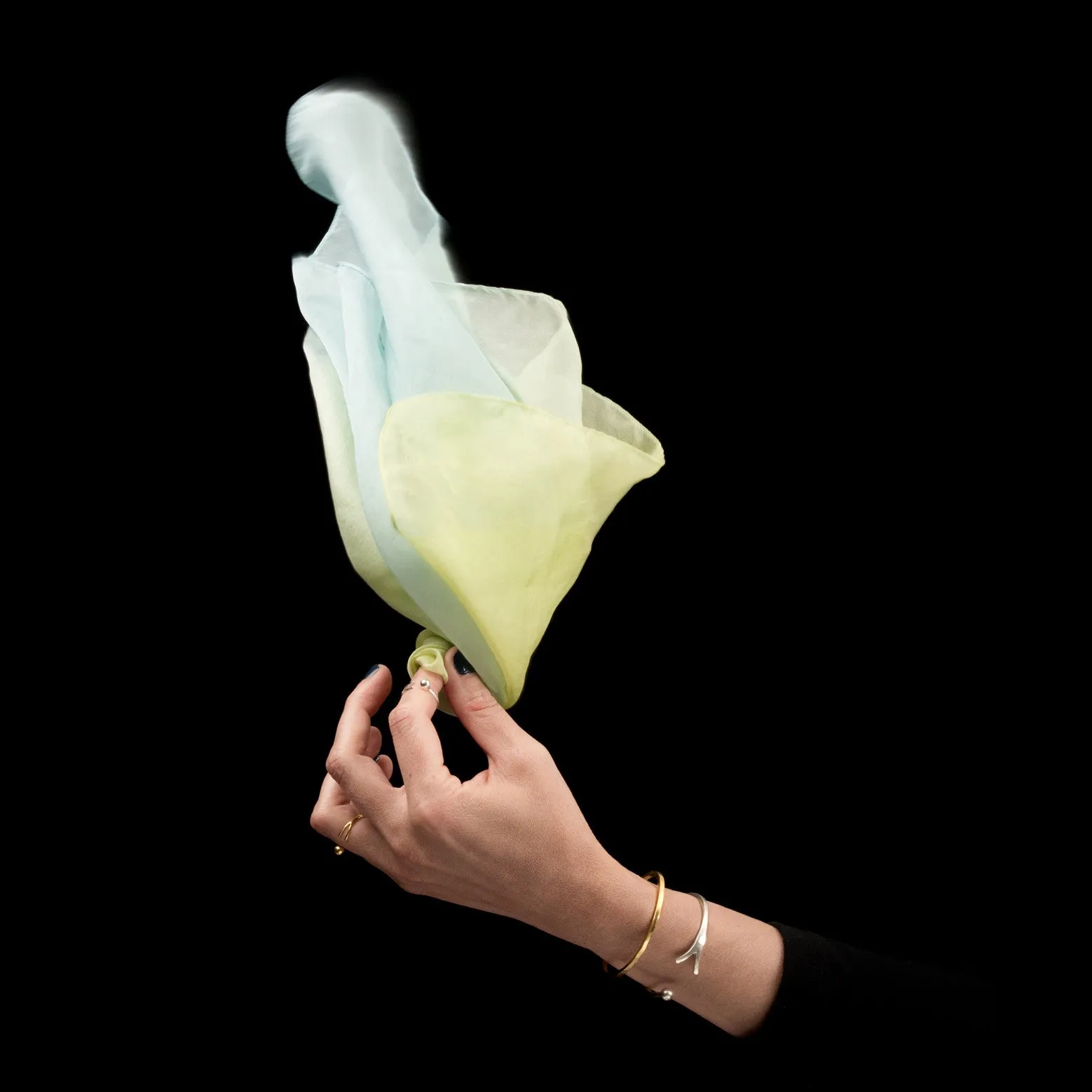 Catch Cuff sold by PAR ICI product image thumbnail 2