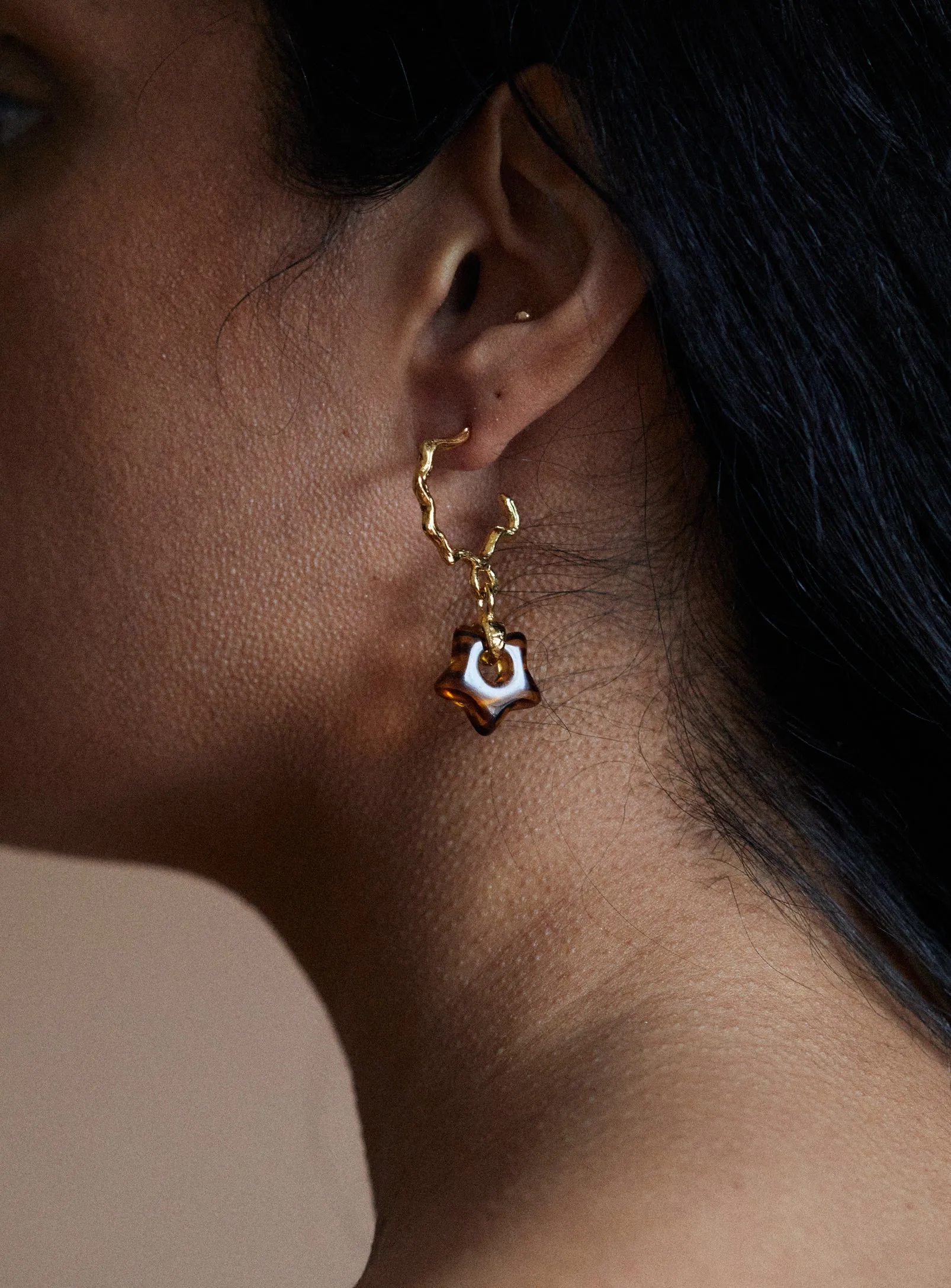 Juicy Wavy Hoops - Cyan Heart sold by PAR ICI product image thumbnail 5