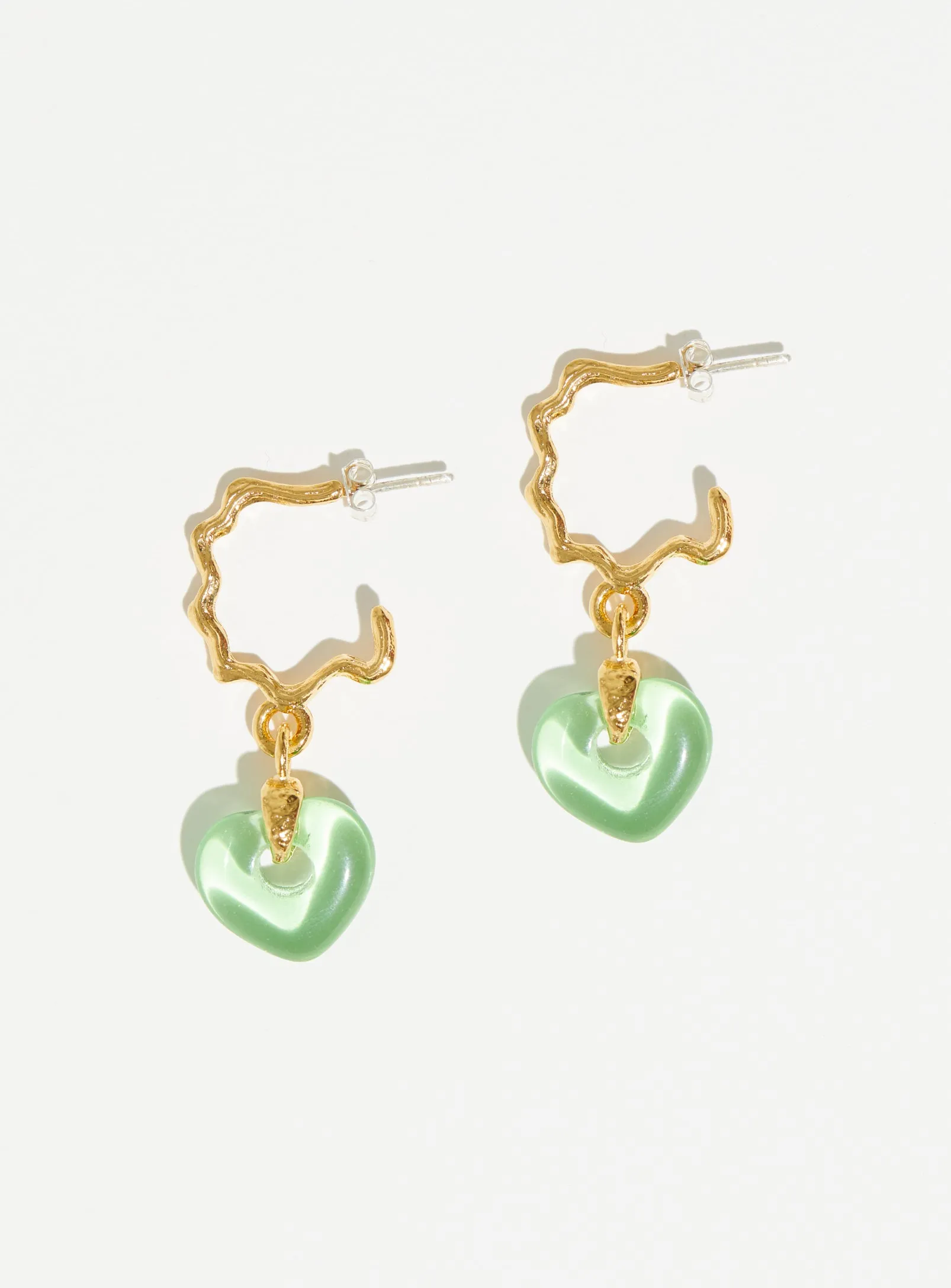 Juicy Wavy Hoops - Peach Heart sold by PAR ICI product image thumbnail 5