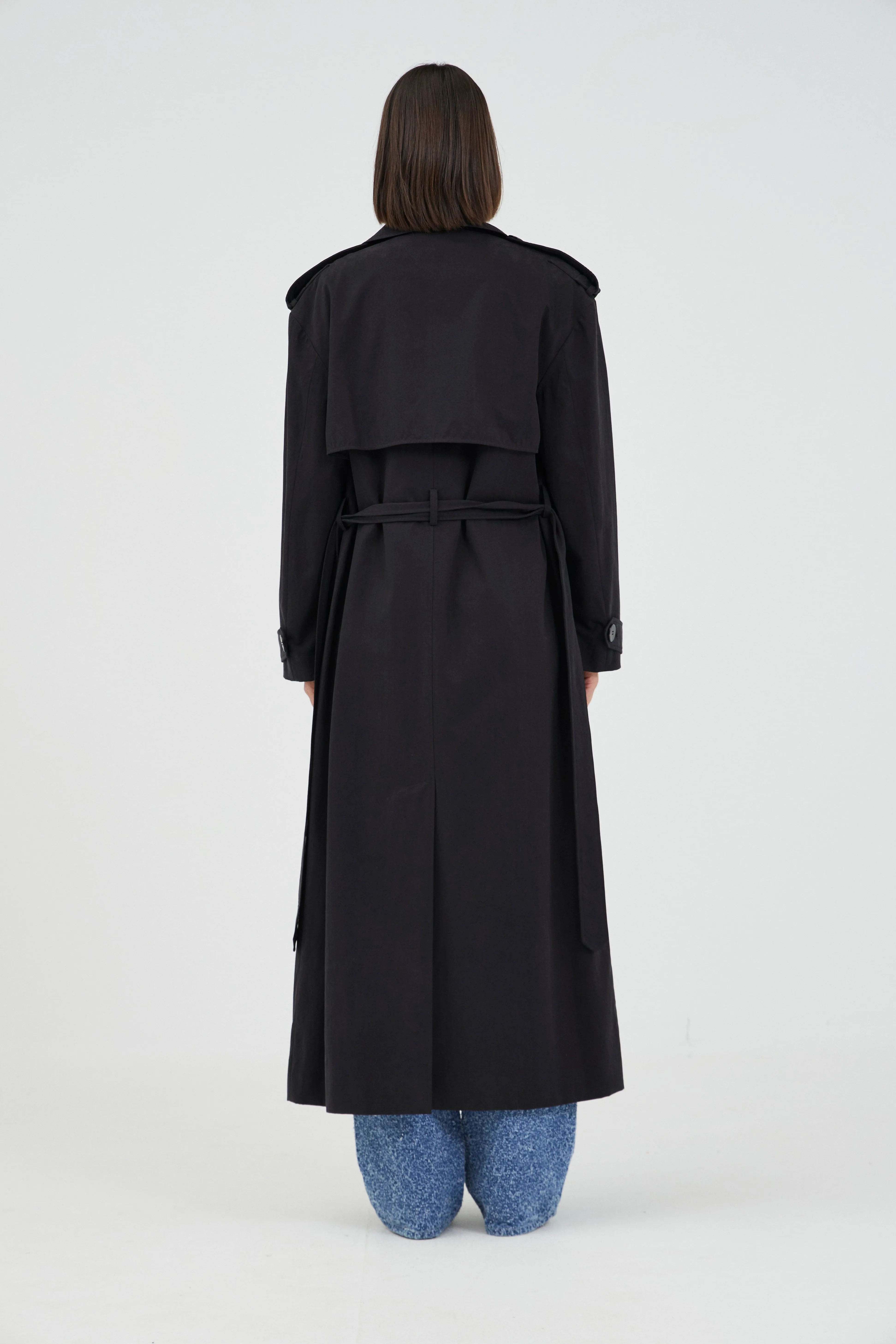 TRANSIT TRENCH COAT | BLACK sold by Third Form product image thumbnail 5