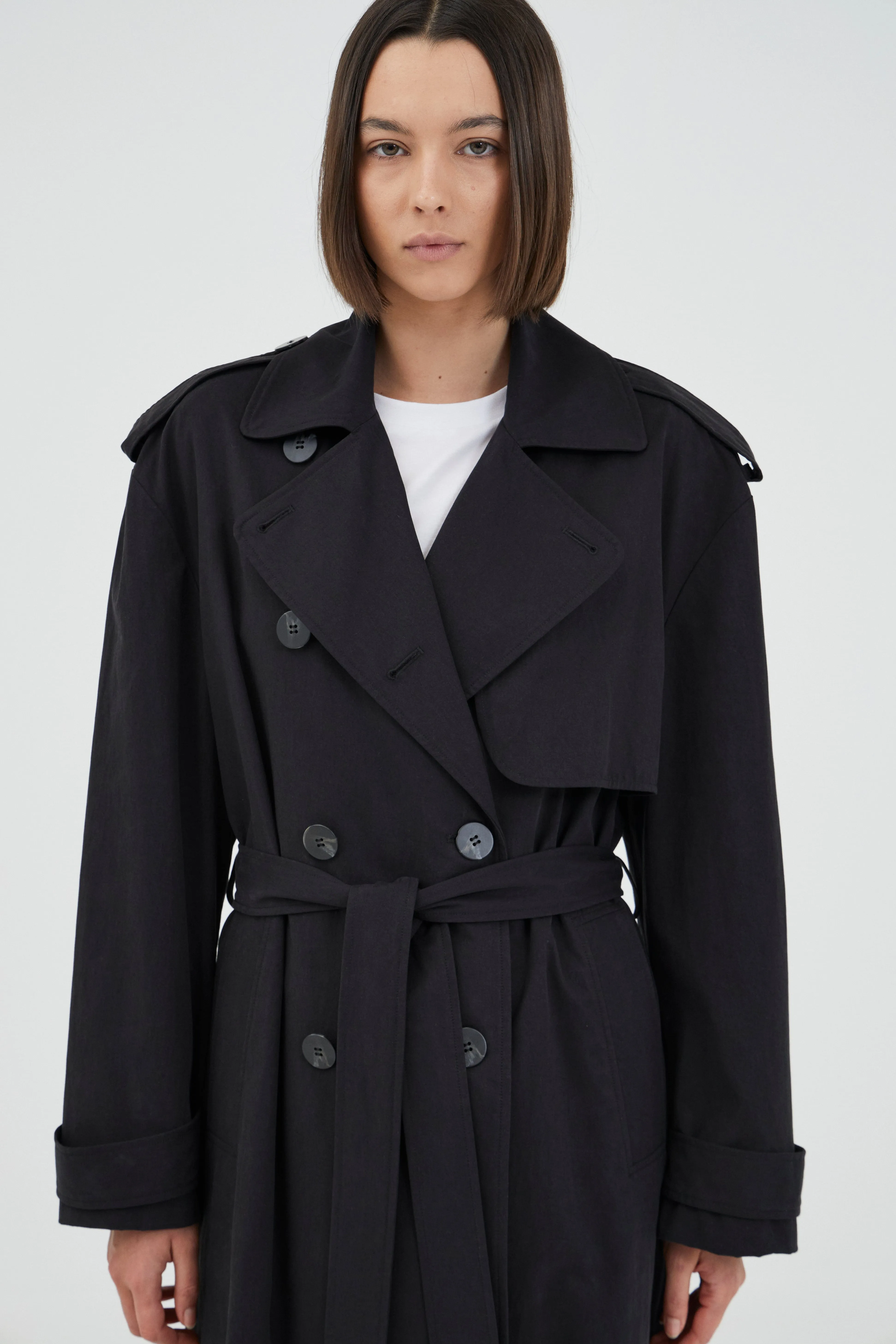 TRANSIT TRENCH COAT | BLACK sold by Third Form product image thumbnail 2