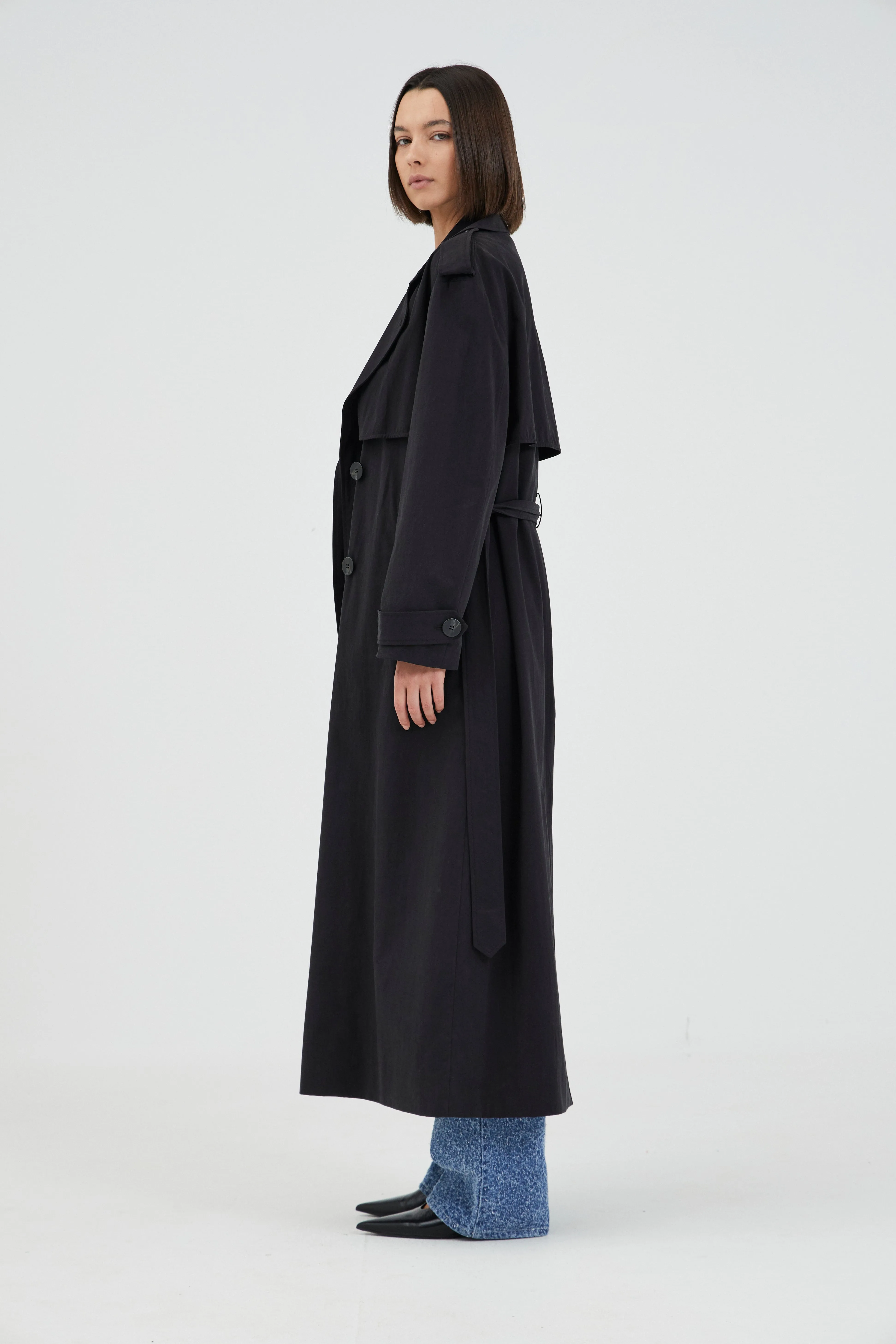 TRANSIT TRENCH COAT | BLACK sold by Third Form product image thumbnail 4